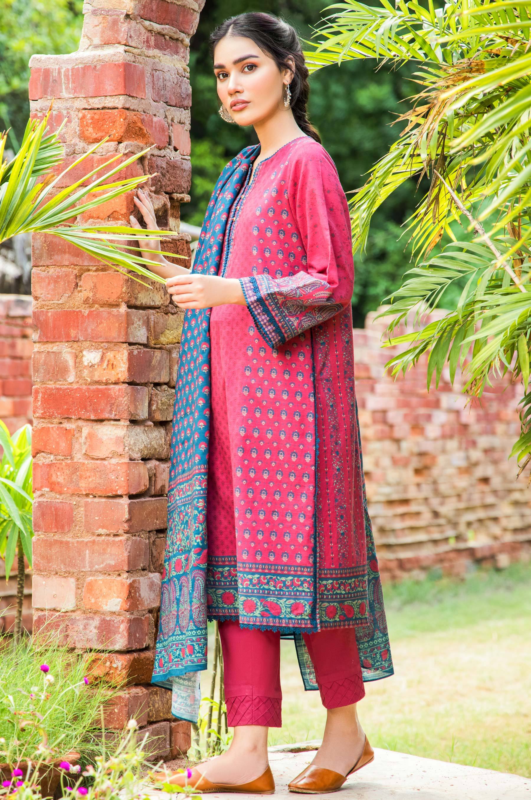 Stitched 3 Piece Printed Khaddar Suit - Image 2