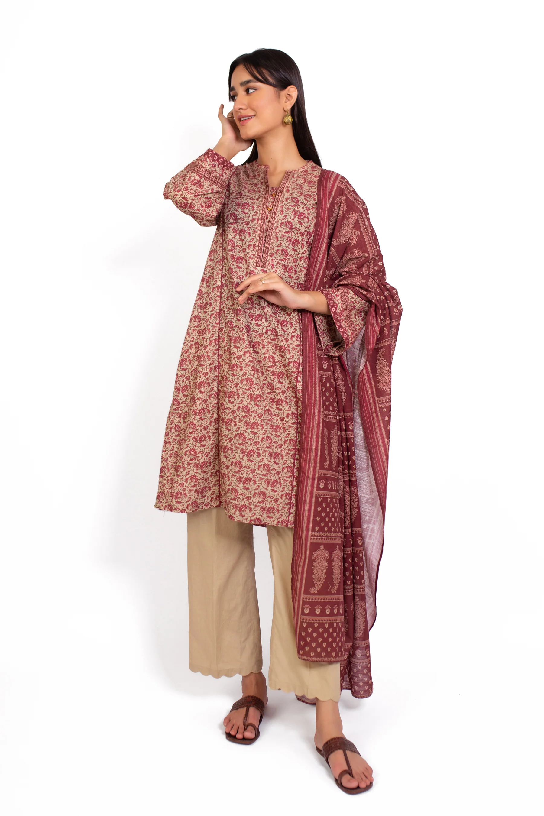 Stitched 3 Piece Printed Khaddar Suit - Image 2