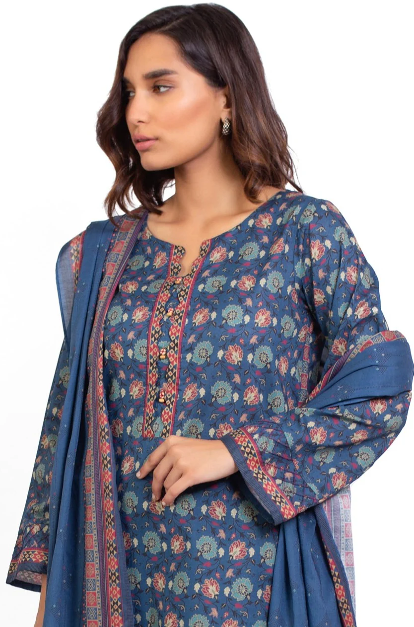 Stitched 3 Piece Printed Khaddar Suit