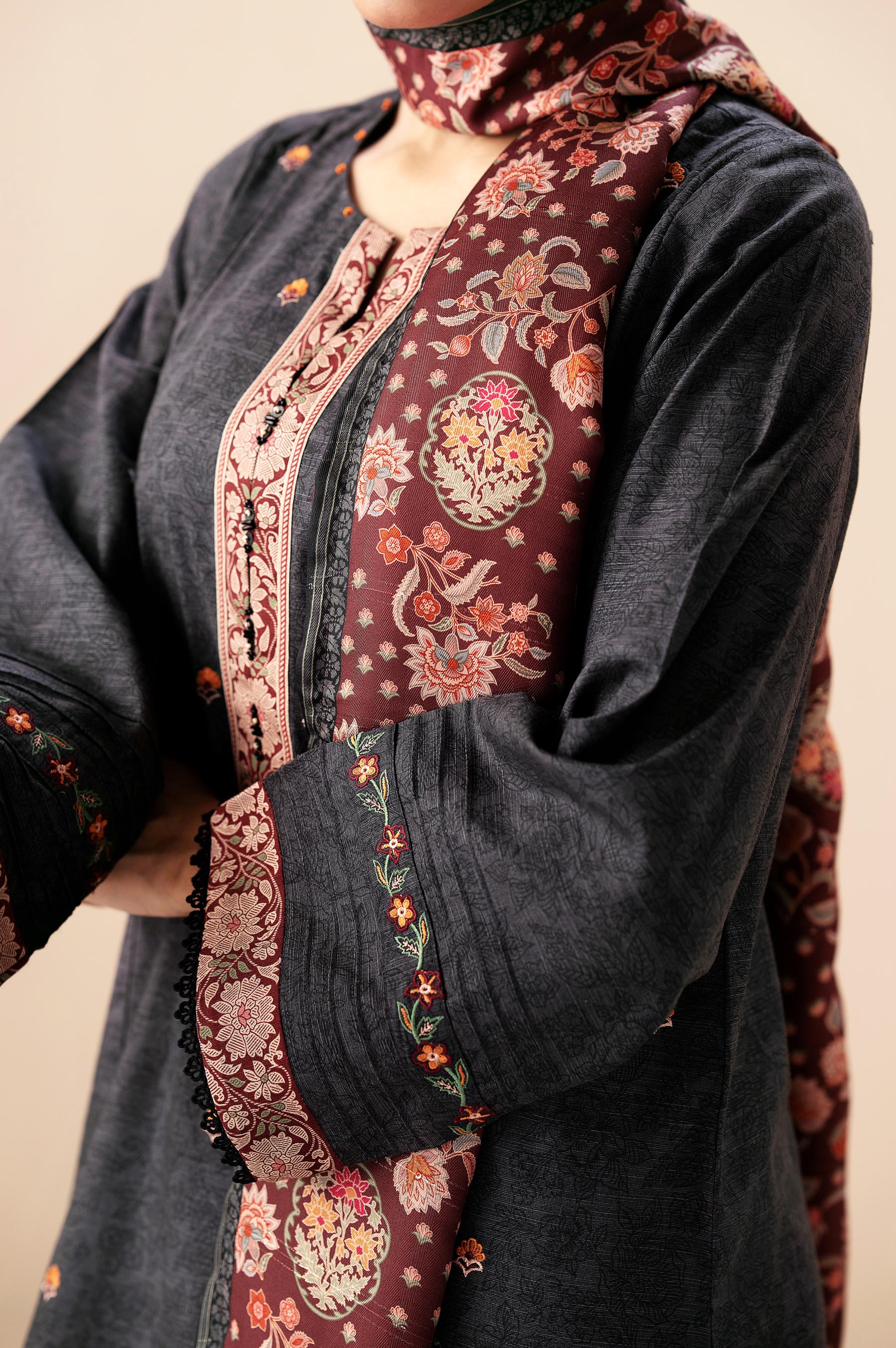 PRINTED SUIT - Image 5