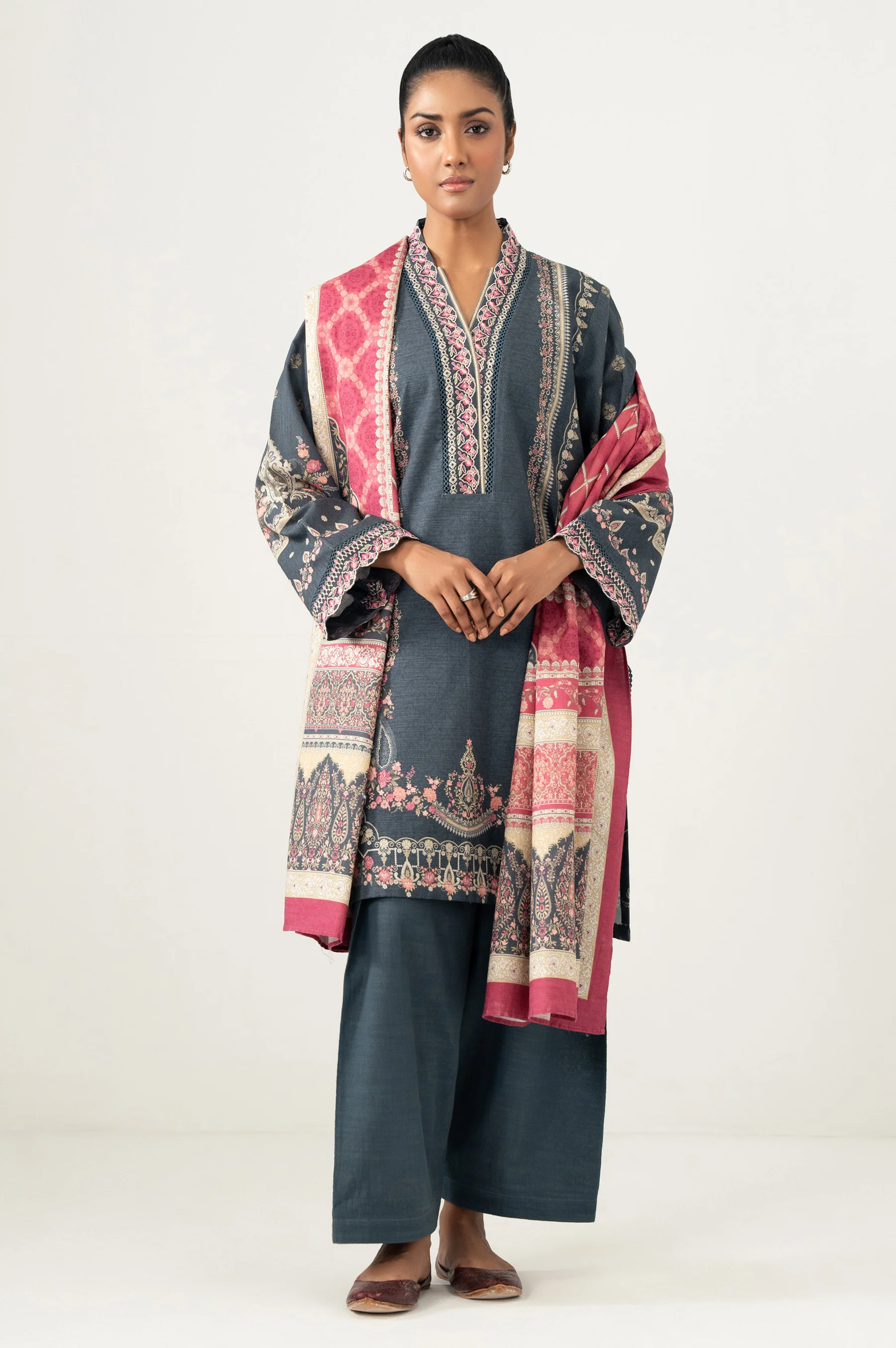 STITCHED PRINTED SUIT - Image 2