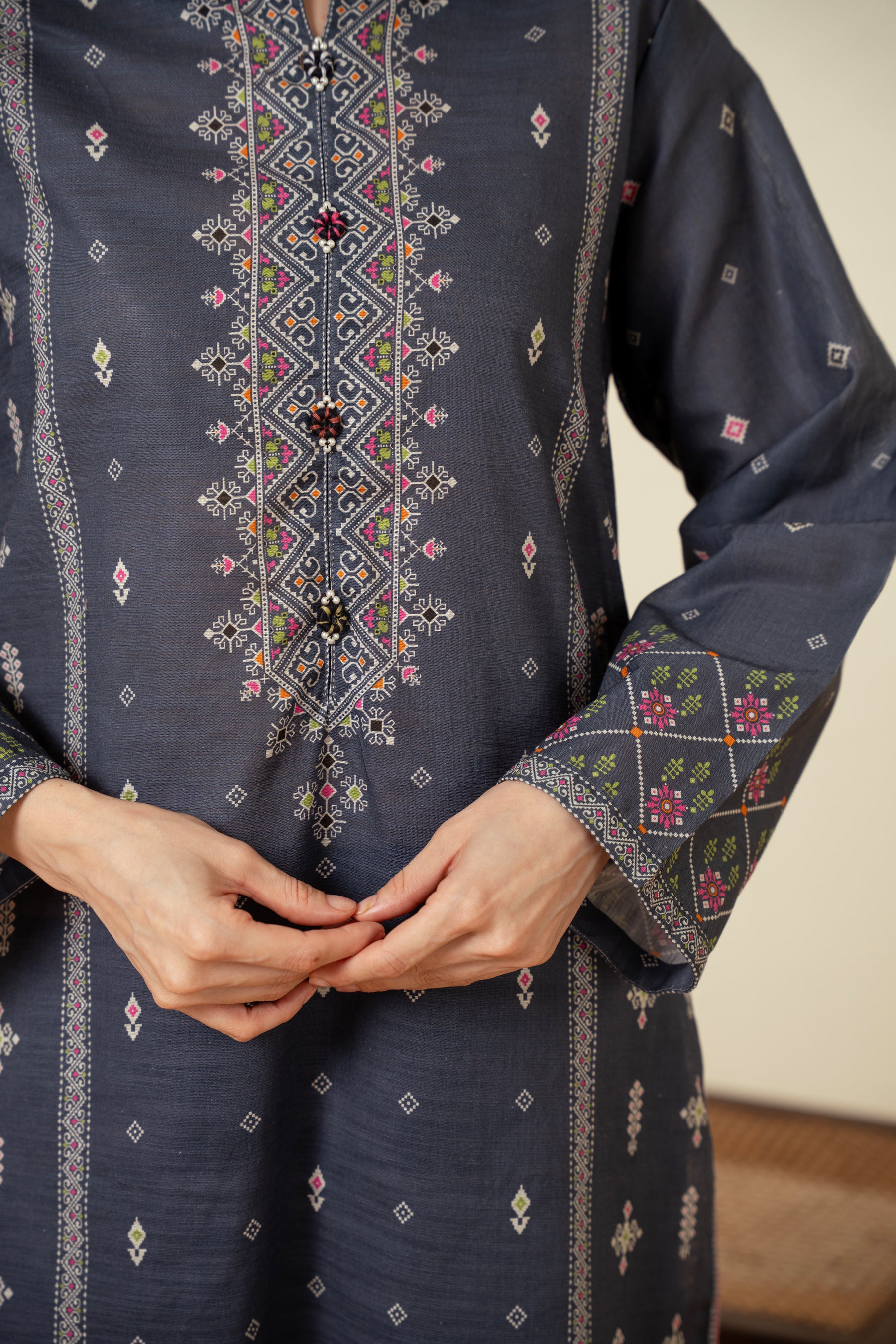 STITCHED PRINTED SUIT - Image 2