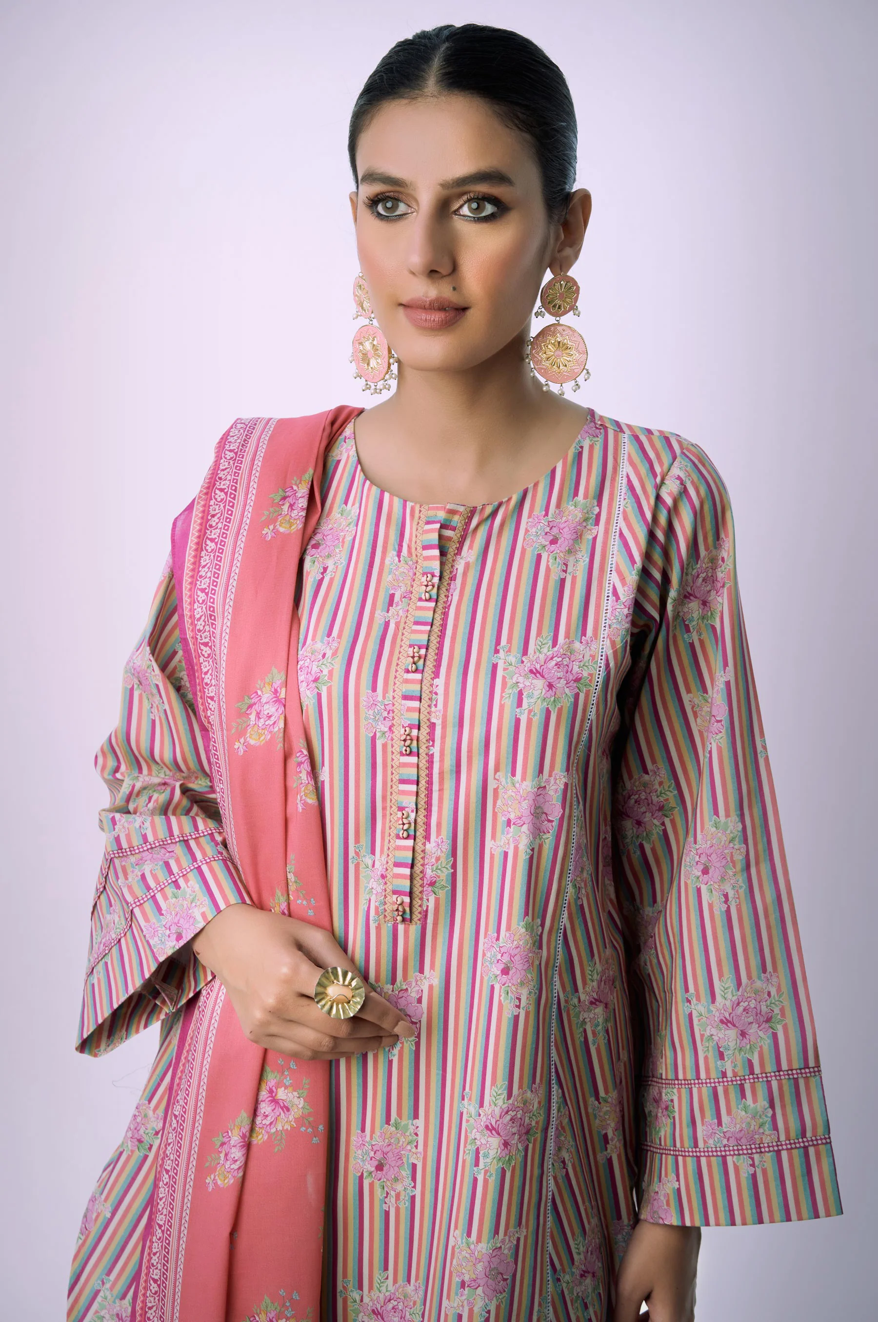 Stitched 3 Piece Printed Lawn - Image 3