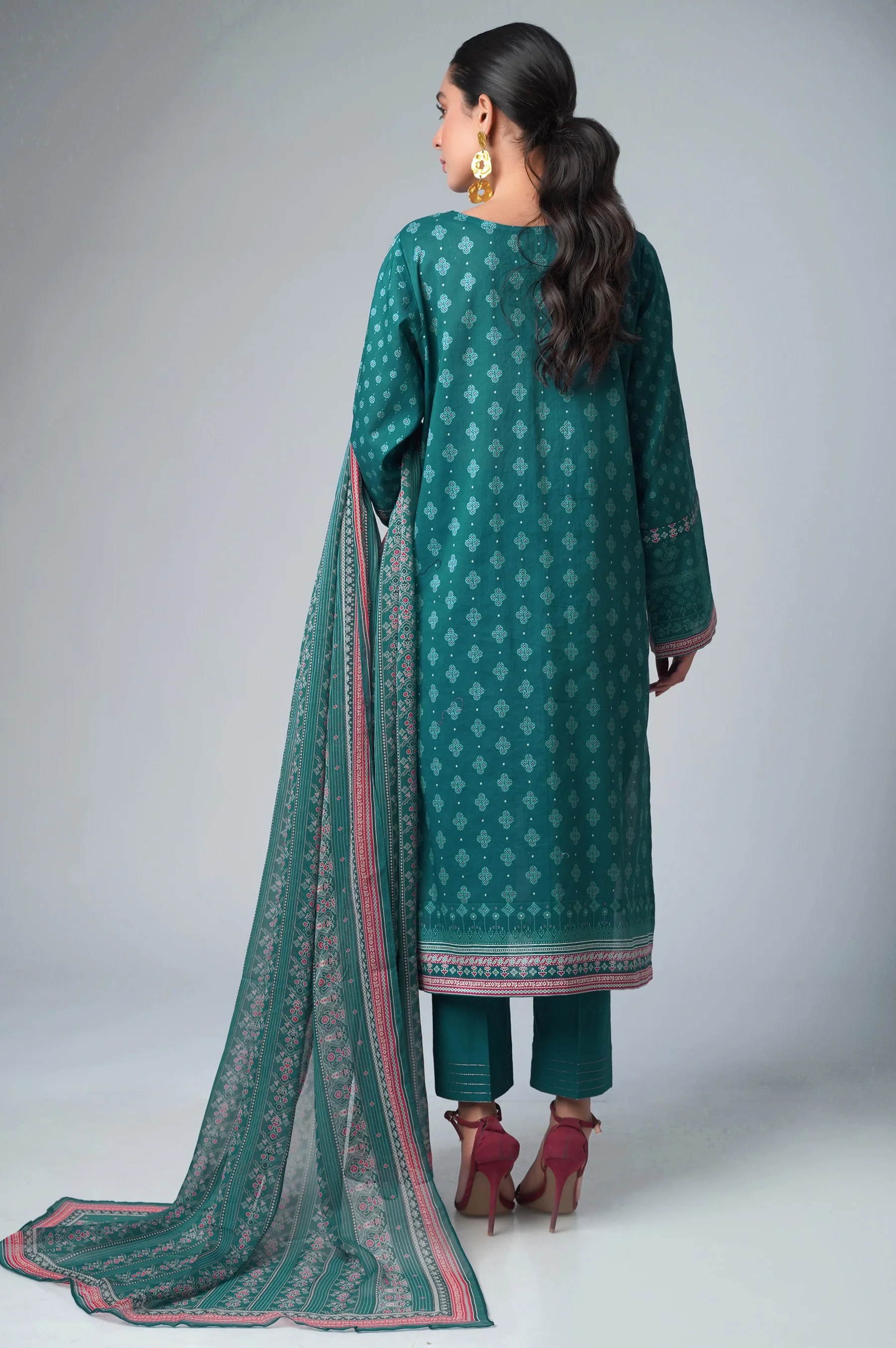 Stitched 3 Piece Printed Lawn Suit - Image 6
