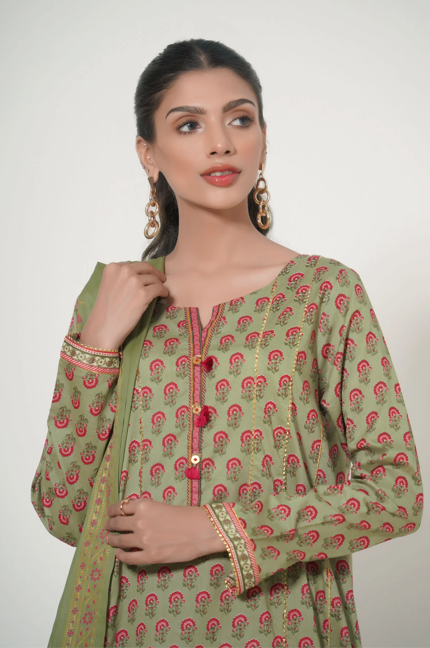 Stitched 3 Piece Printed Lawn Suit - Image 4
