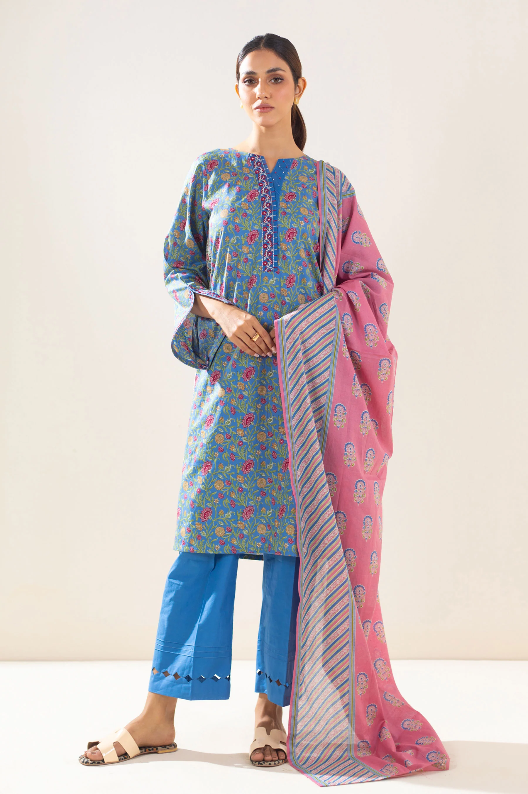 Stitched 3 Piece Printed Lawn Suit - Image 4