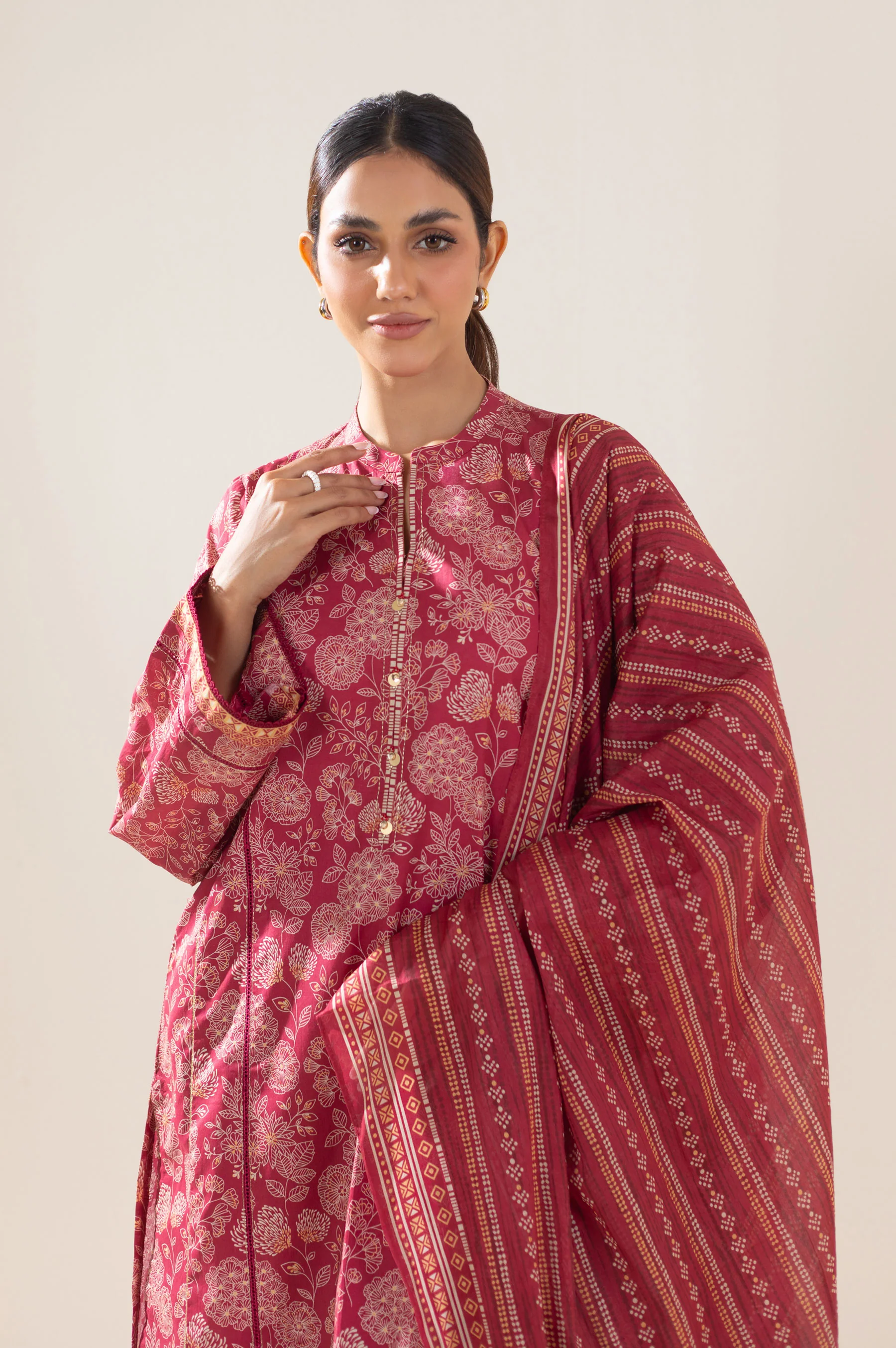 Stitched 3 Piece Printed Lawn Suit - Image 4