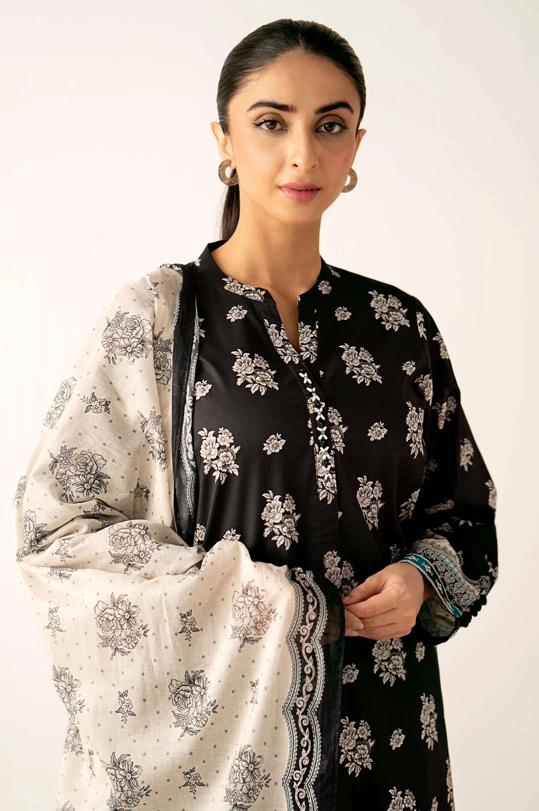 Stitched 3 Piece Printed Lawn Suit - Image 2