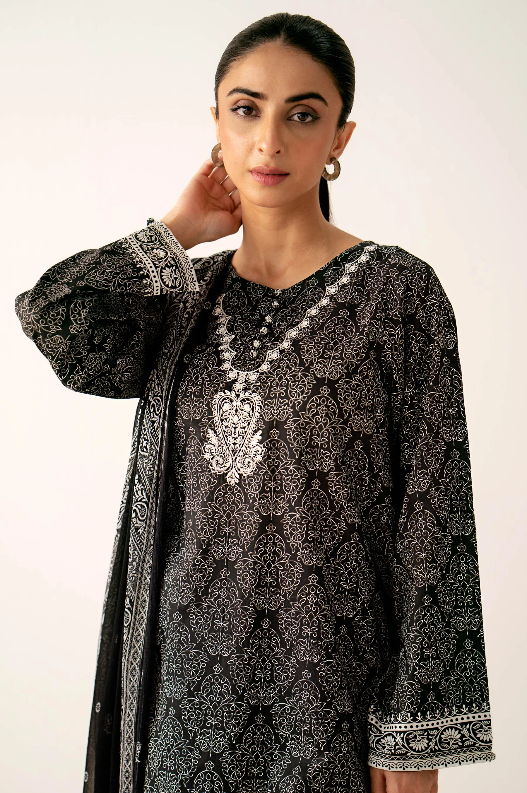 Stitched 3 Piece Embroidered Lawn Suit - Image 2