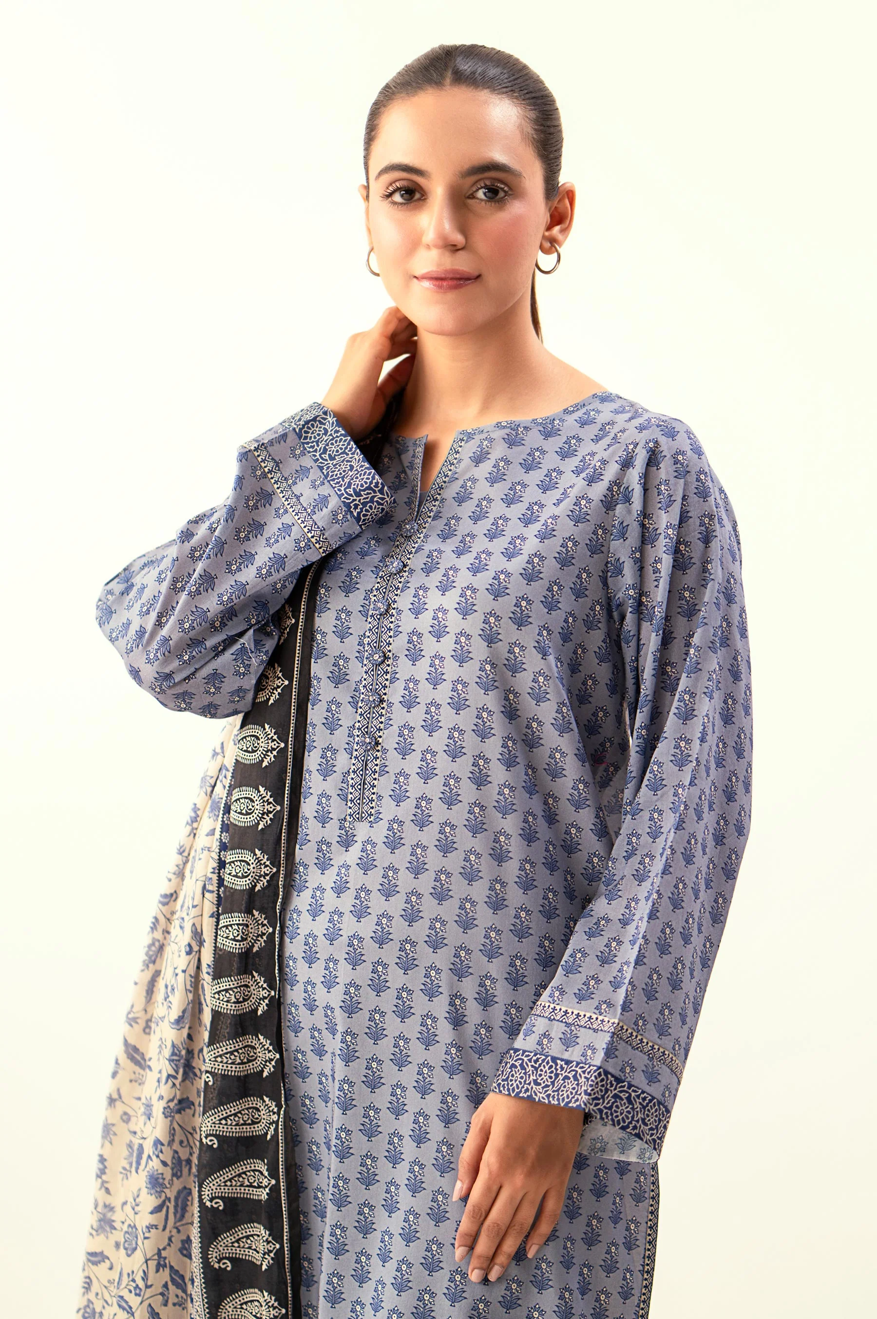 Stitched 3 Piece Printed Lawn Suit - Image 2