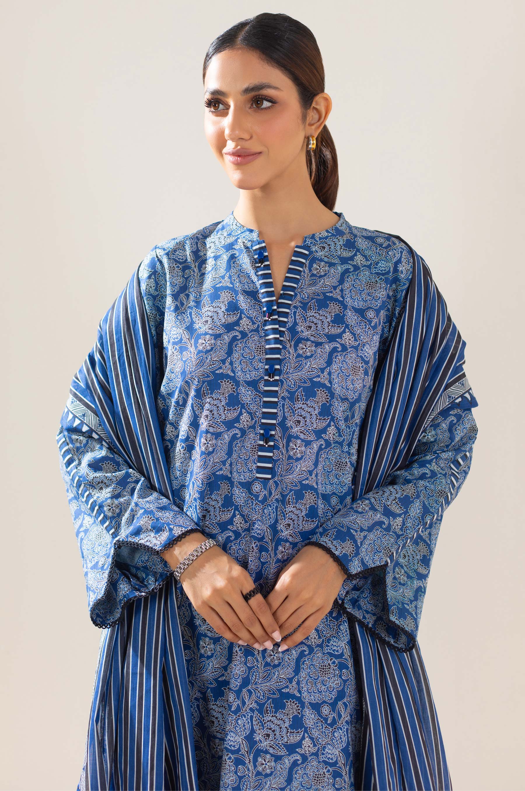 Stitched 3 Piece Printed Lawn Suit - Image 2
