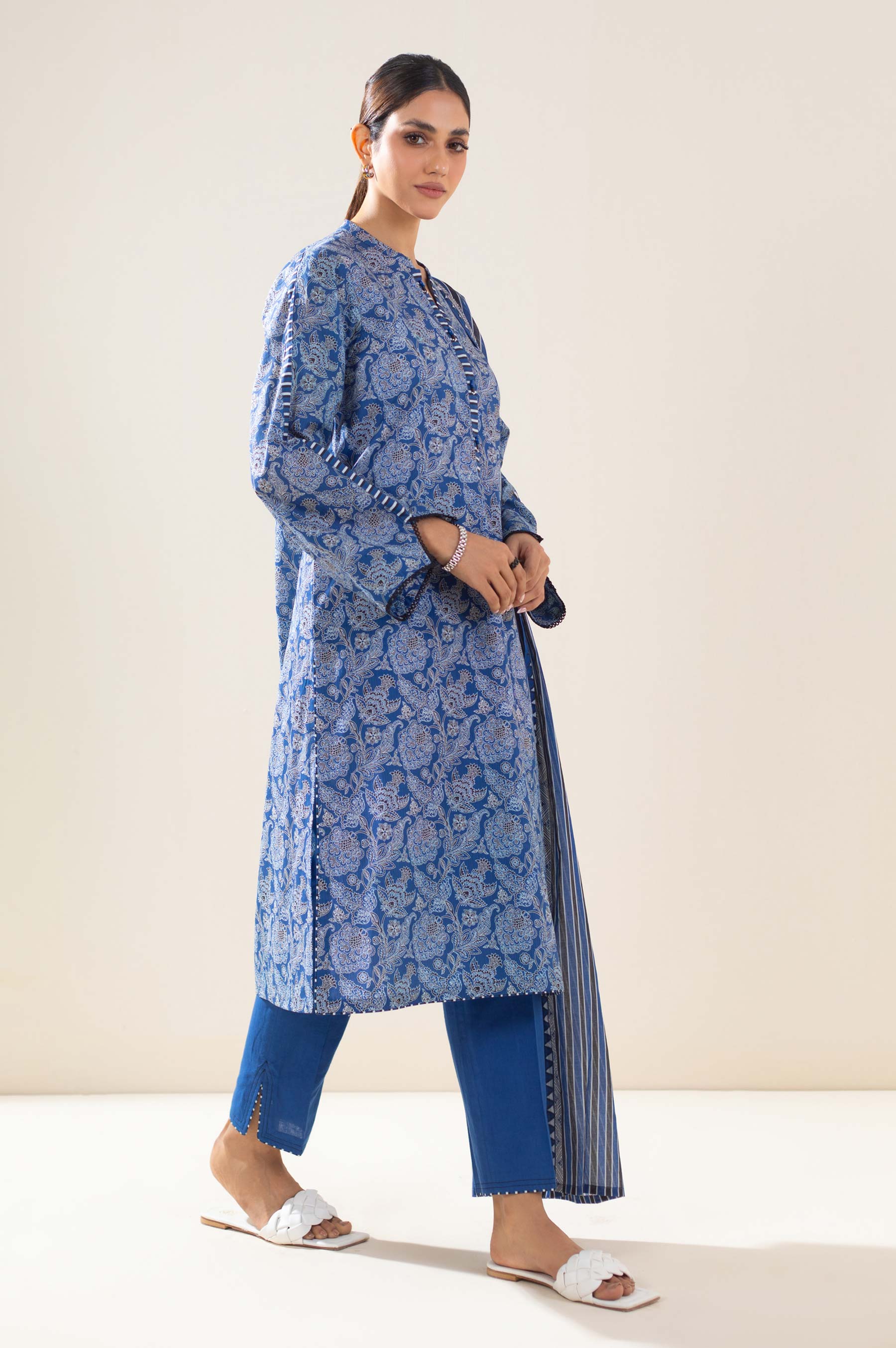 Stitched 3 Piece Printed Lawn Suit - Image 5