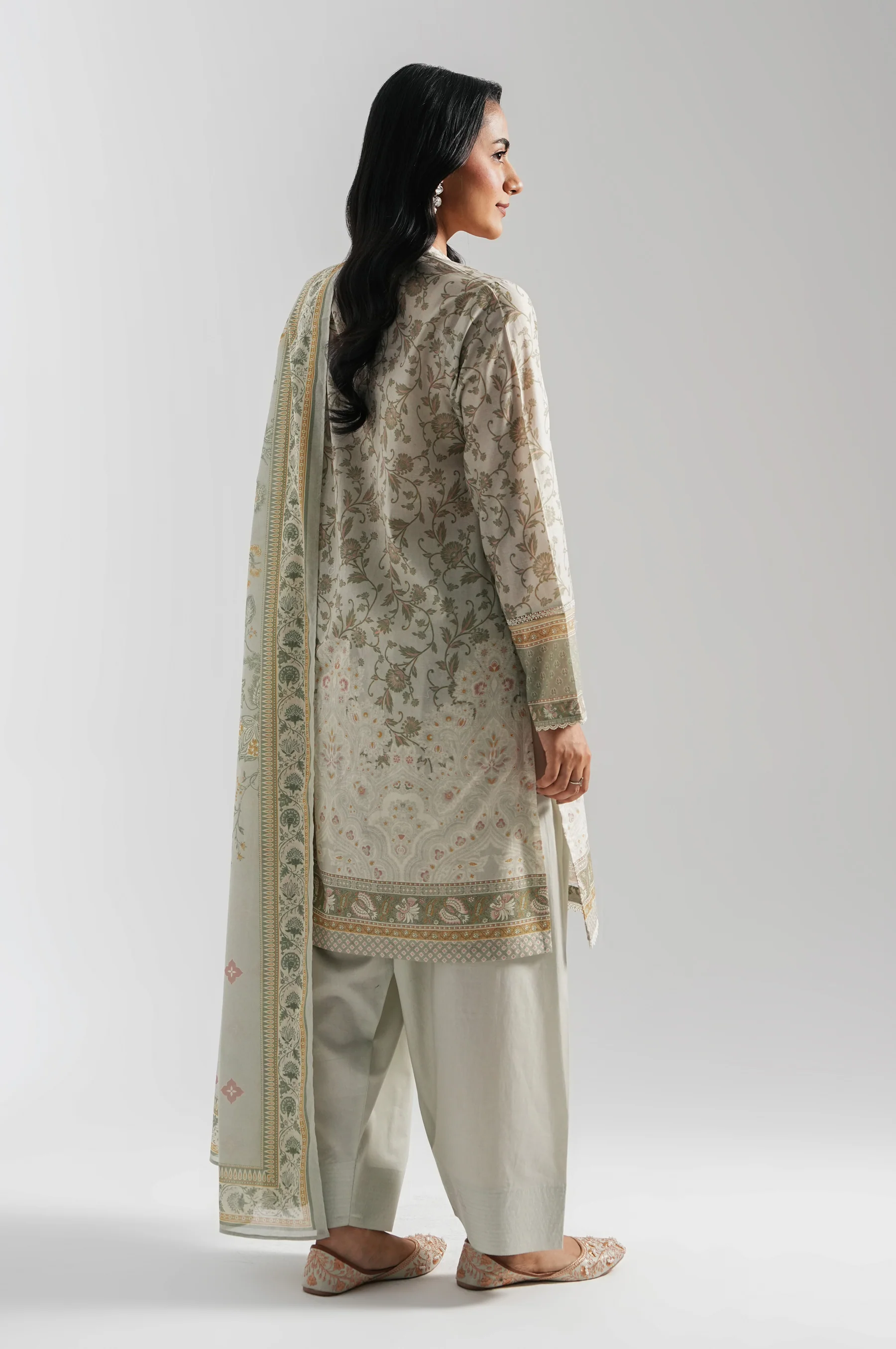 STITCHED PRINTED LAWN SUIT - Image 6