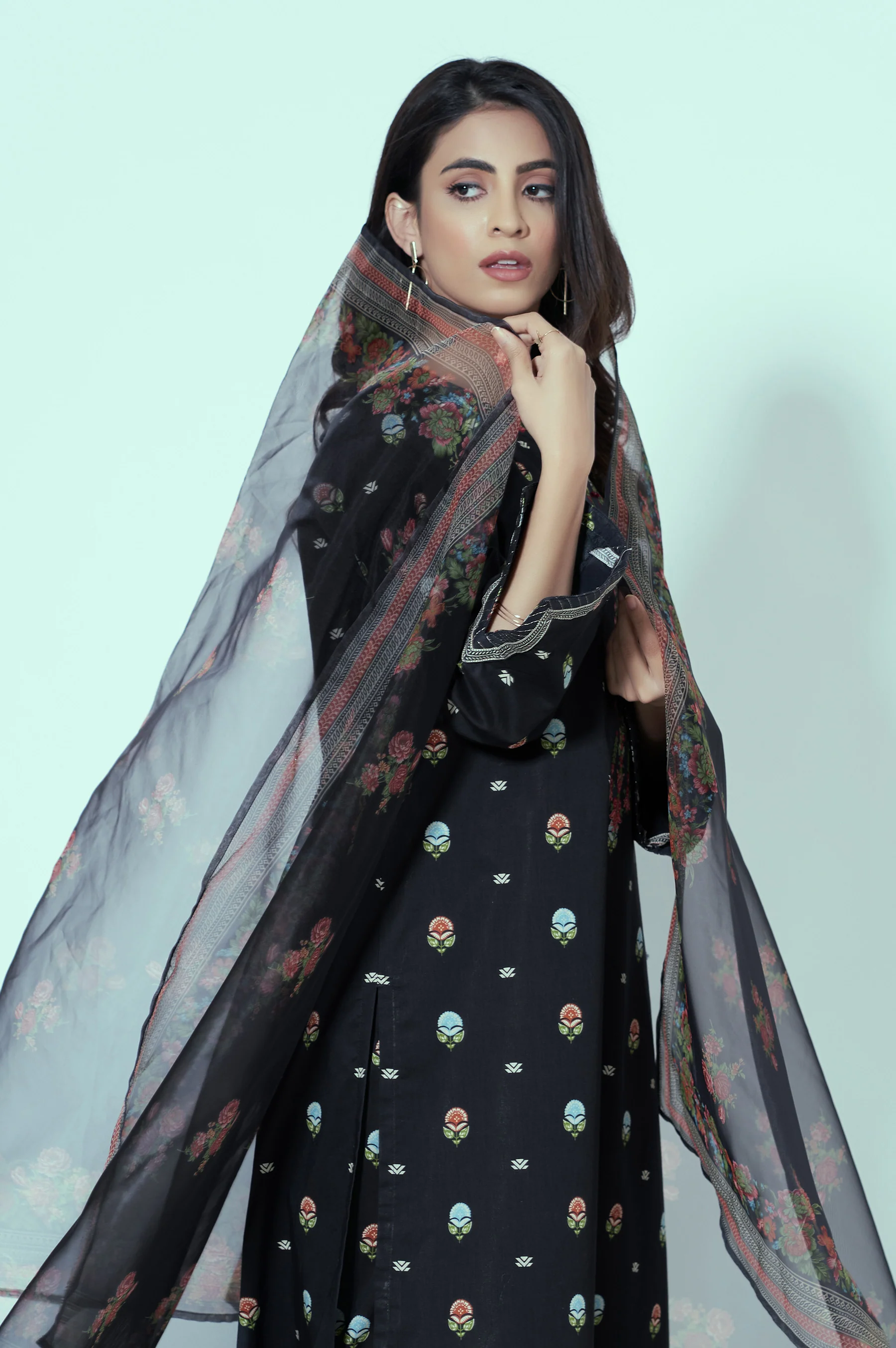 Stitched 3 Piece Printed Lawn Suit - Image 4