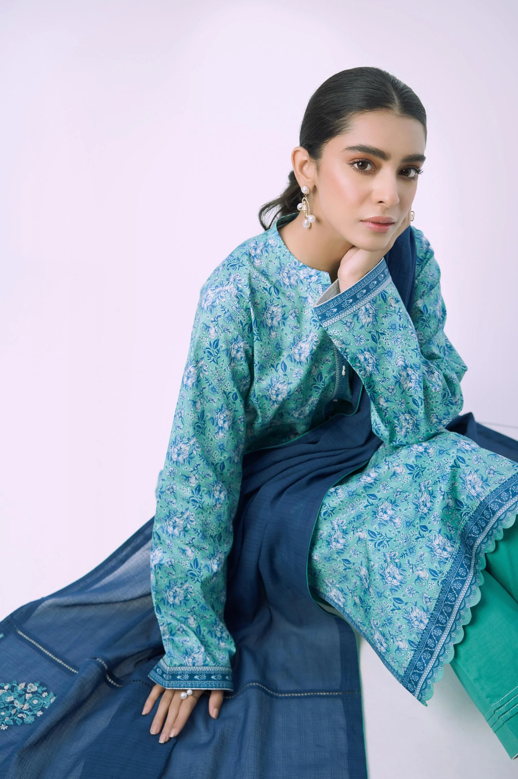 Stitched 3 Piece Printed Lawn Suit - Image 4