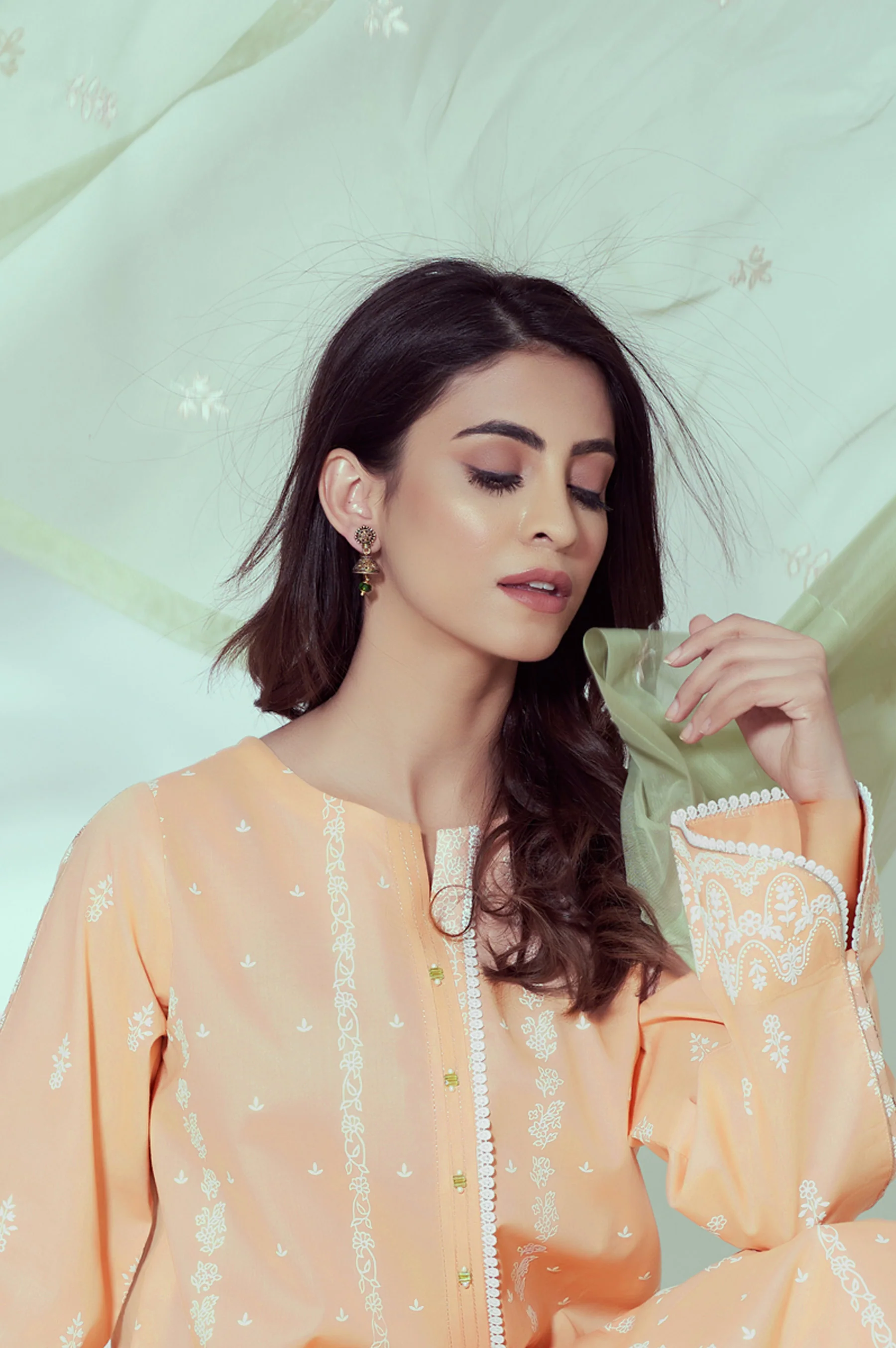 Stitched 3 Piece Puff Printed Lawn Suit - Image 4
