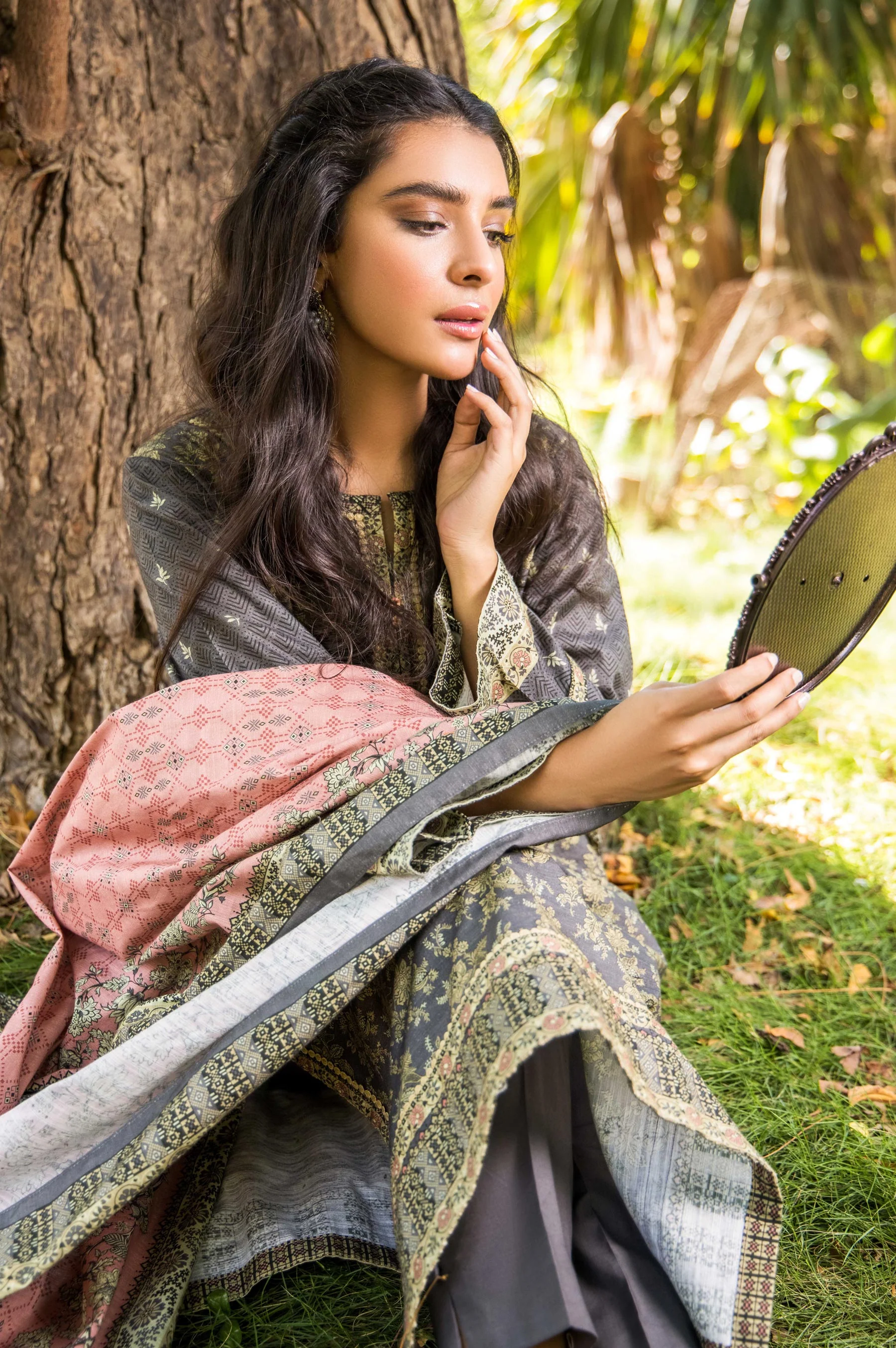 Stitched 3 Piece Printed Linen Viscose Suit - Image 4