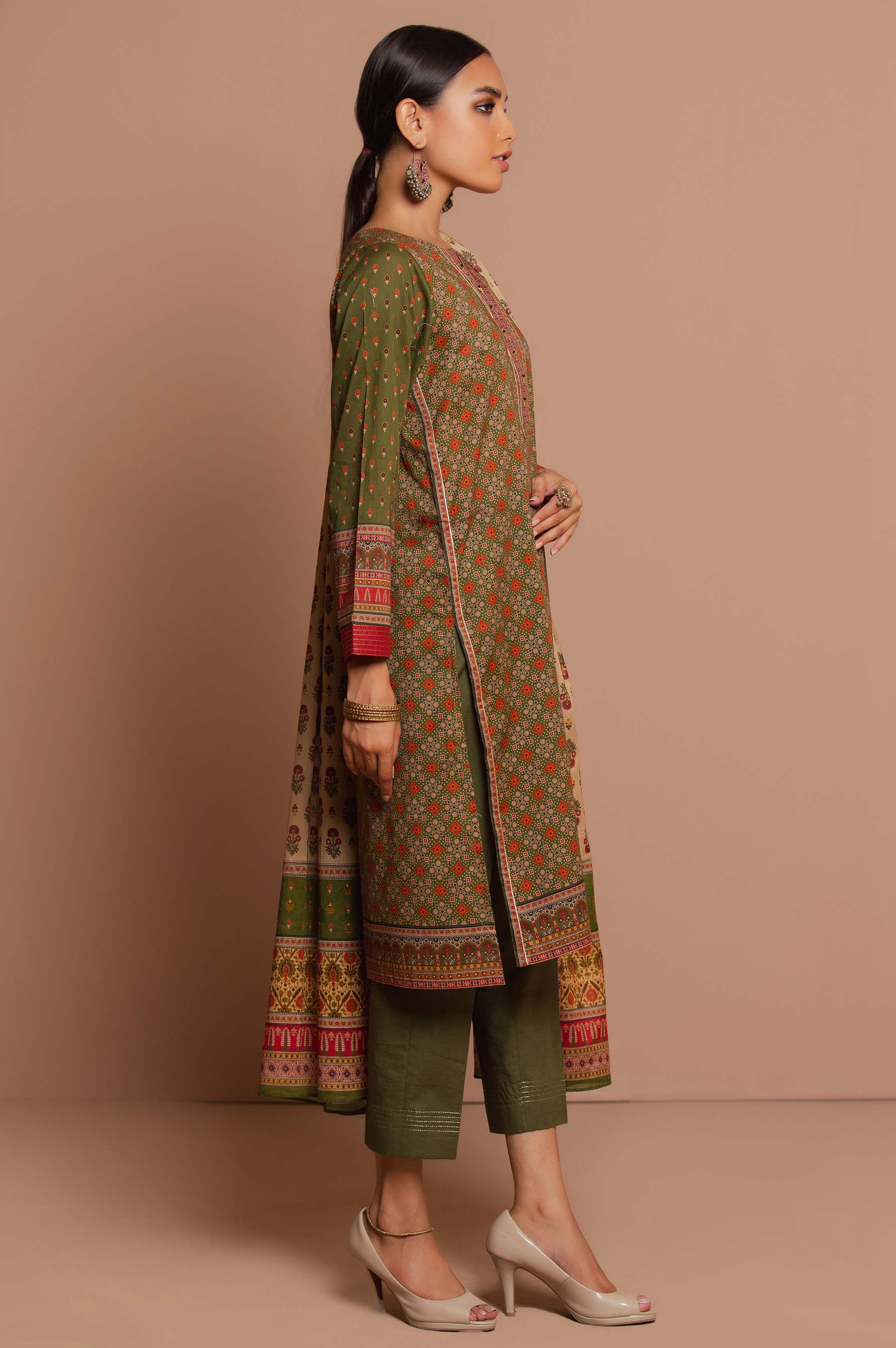Stitched 3 Piece Printed Slub Lawn Suit - Image 5