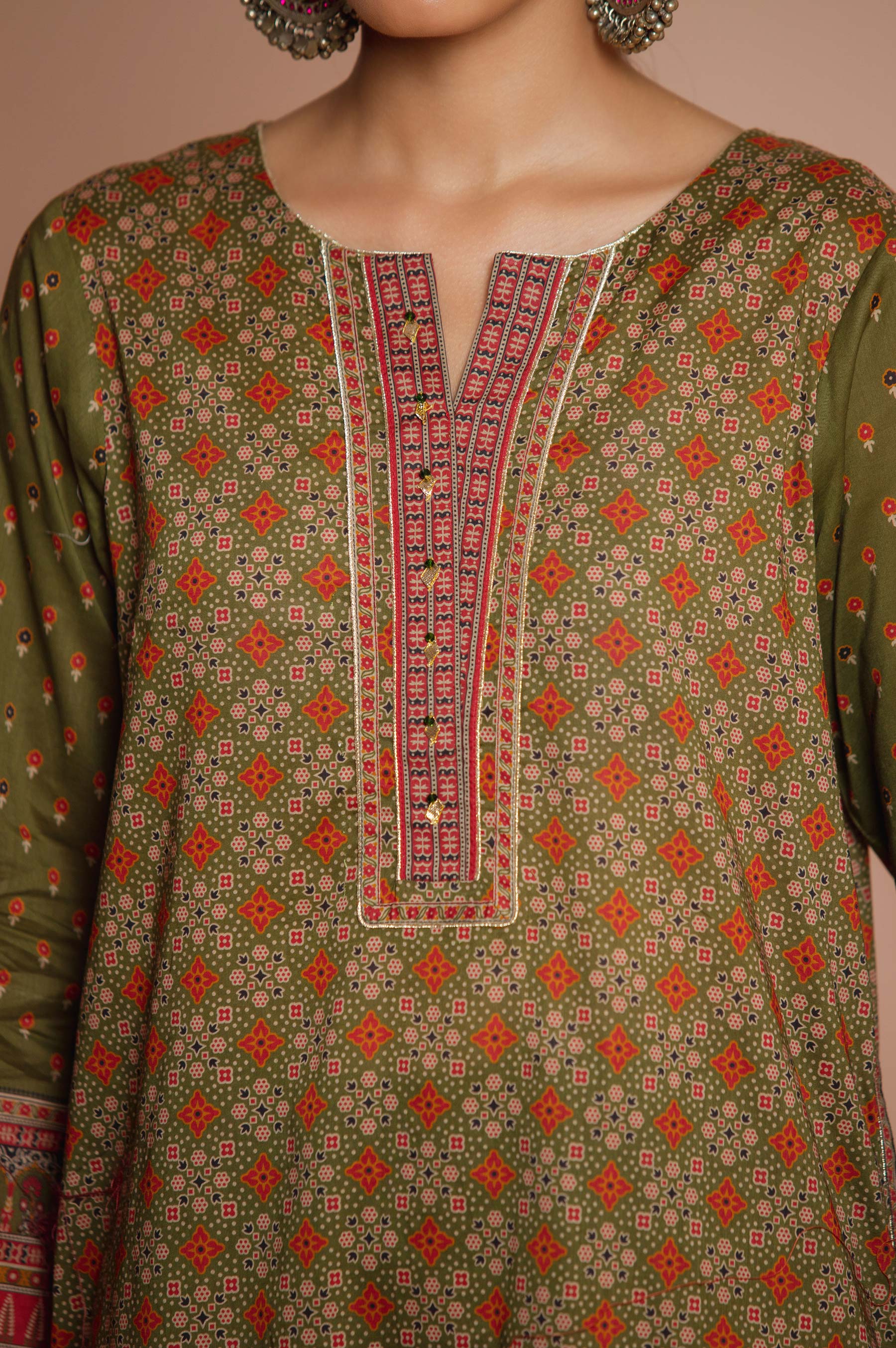 Stitched 3 Piece Printed Slub Lawn Suit - Image 6