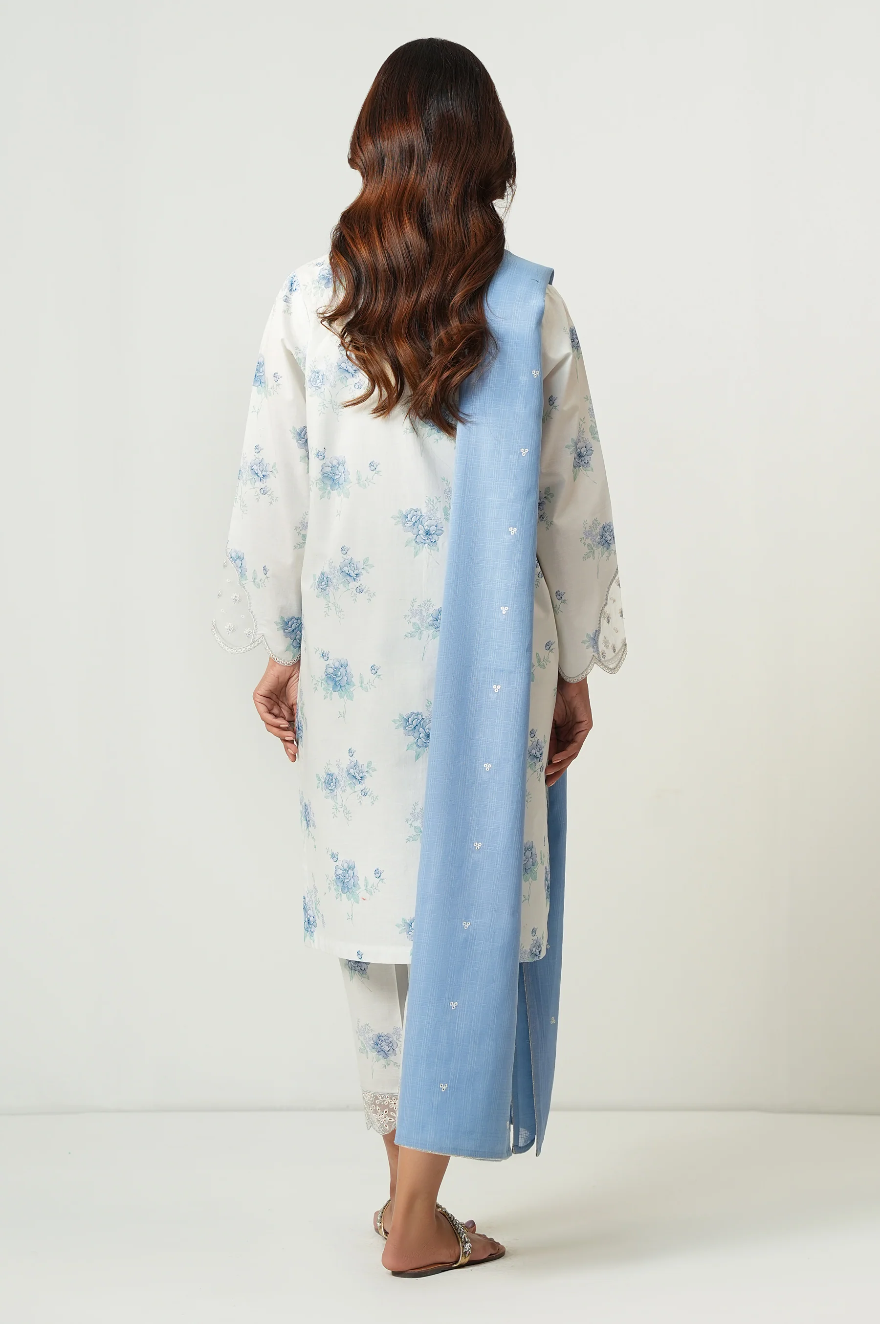 STITCHED PRINTED SLUB LAWN SUIT - Image 5