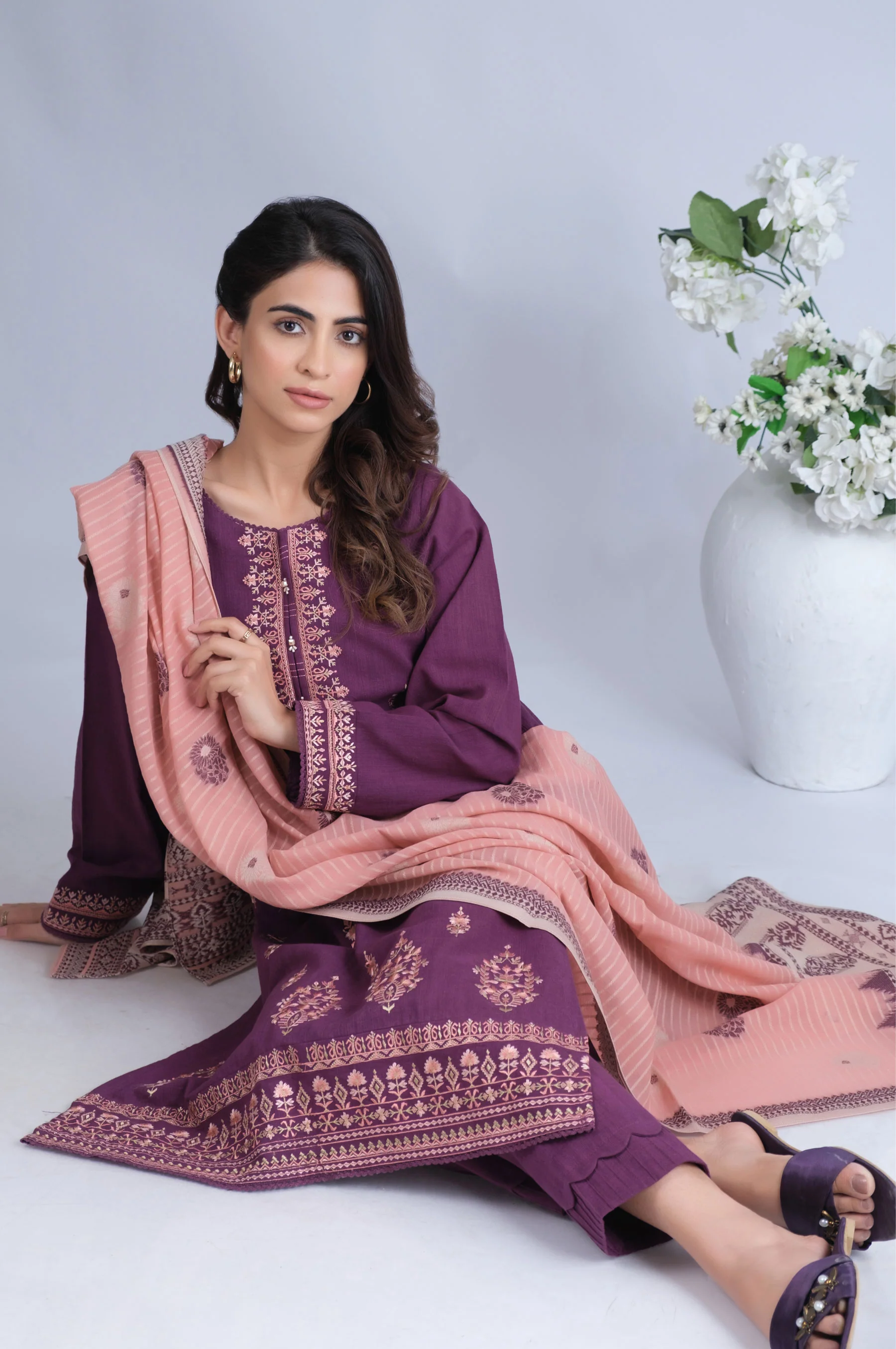 Stitched 3 Piece Embroidered Textured Slub Lawn - Image 2