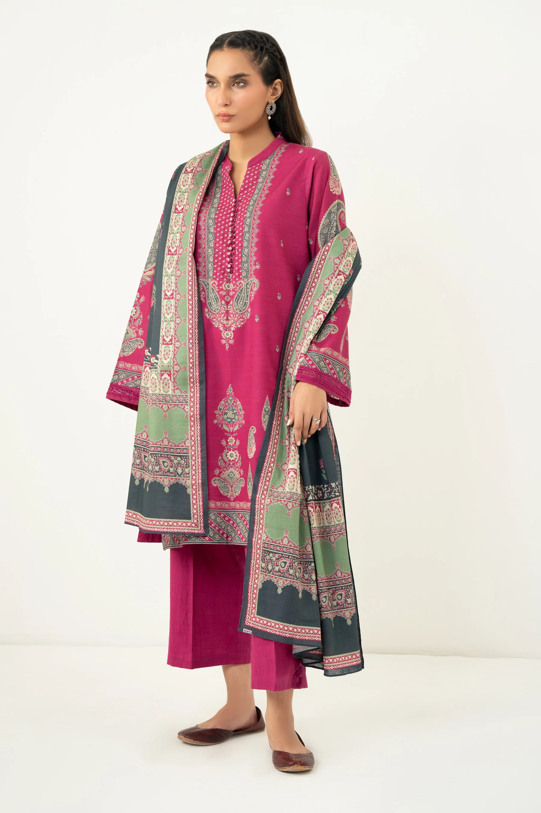 STITCHED PRINTED KHADDAR SUIT - Image 3
