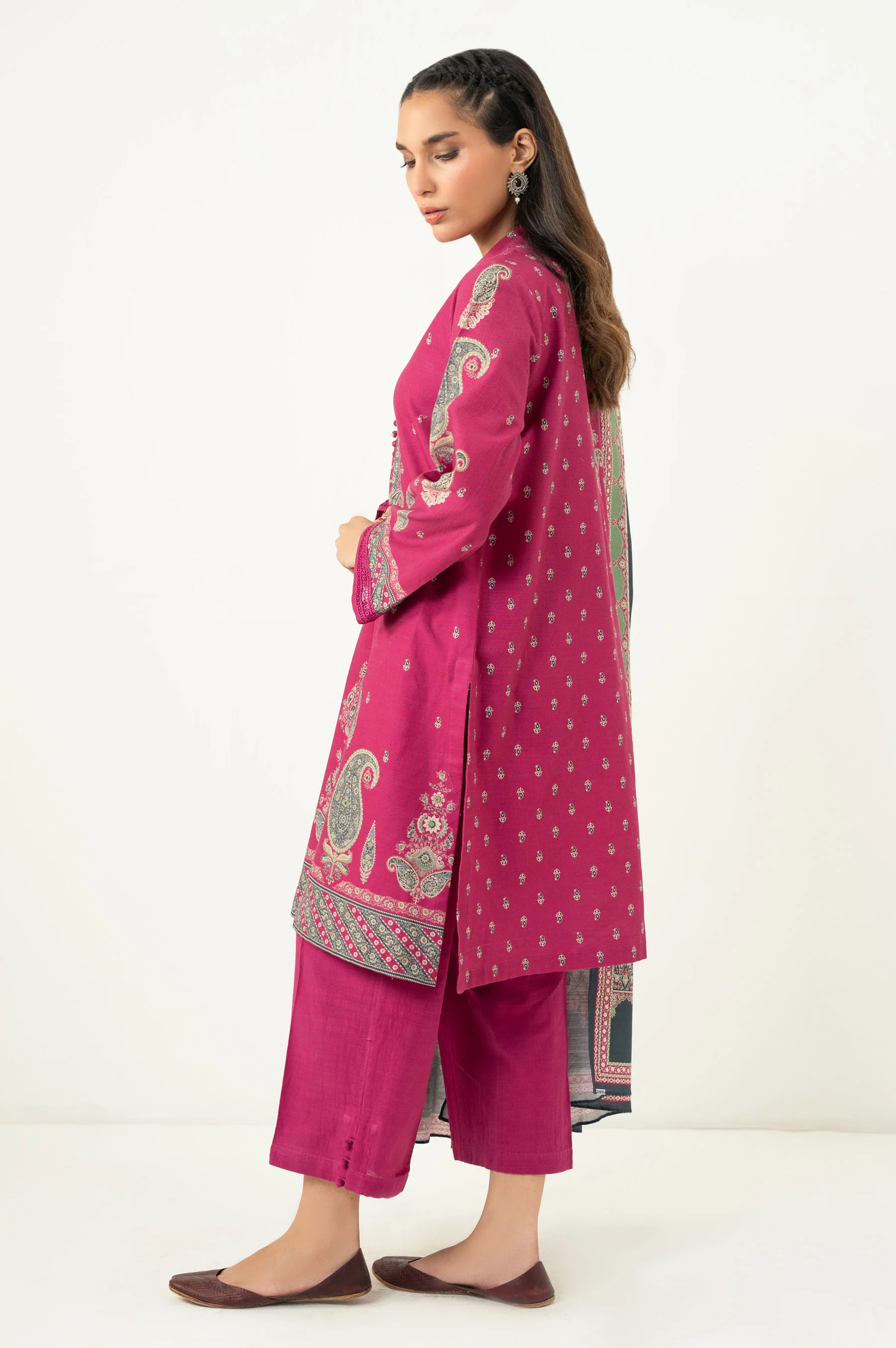 STITCHED PRINTED KHADDAR SUIT - Image 6
