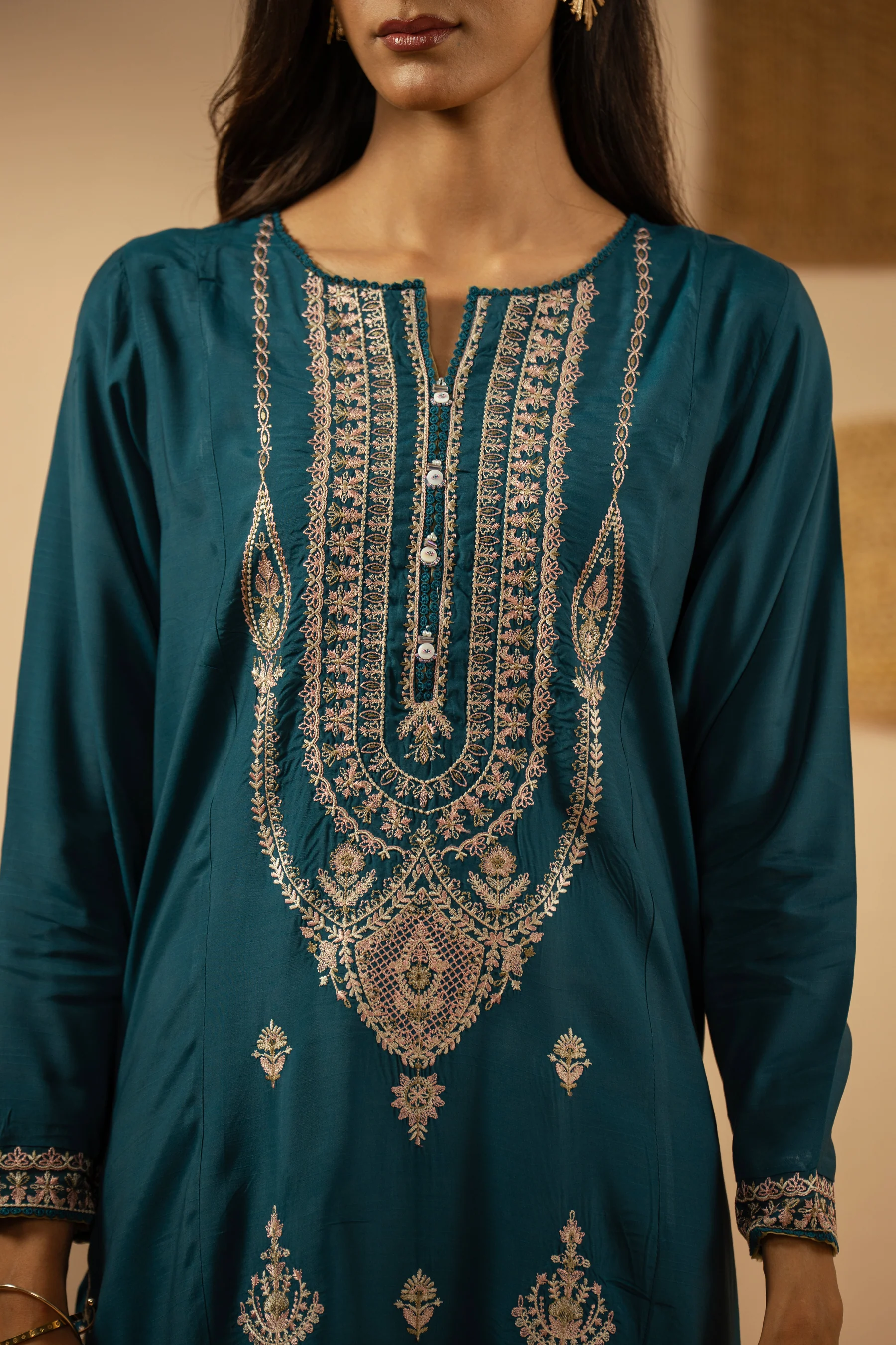 EMBROIDERED RAW SILK STITCHED 3 PIECE SUIT - Image 2