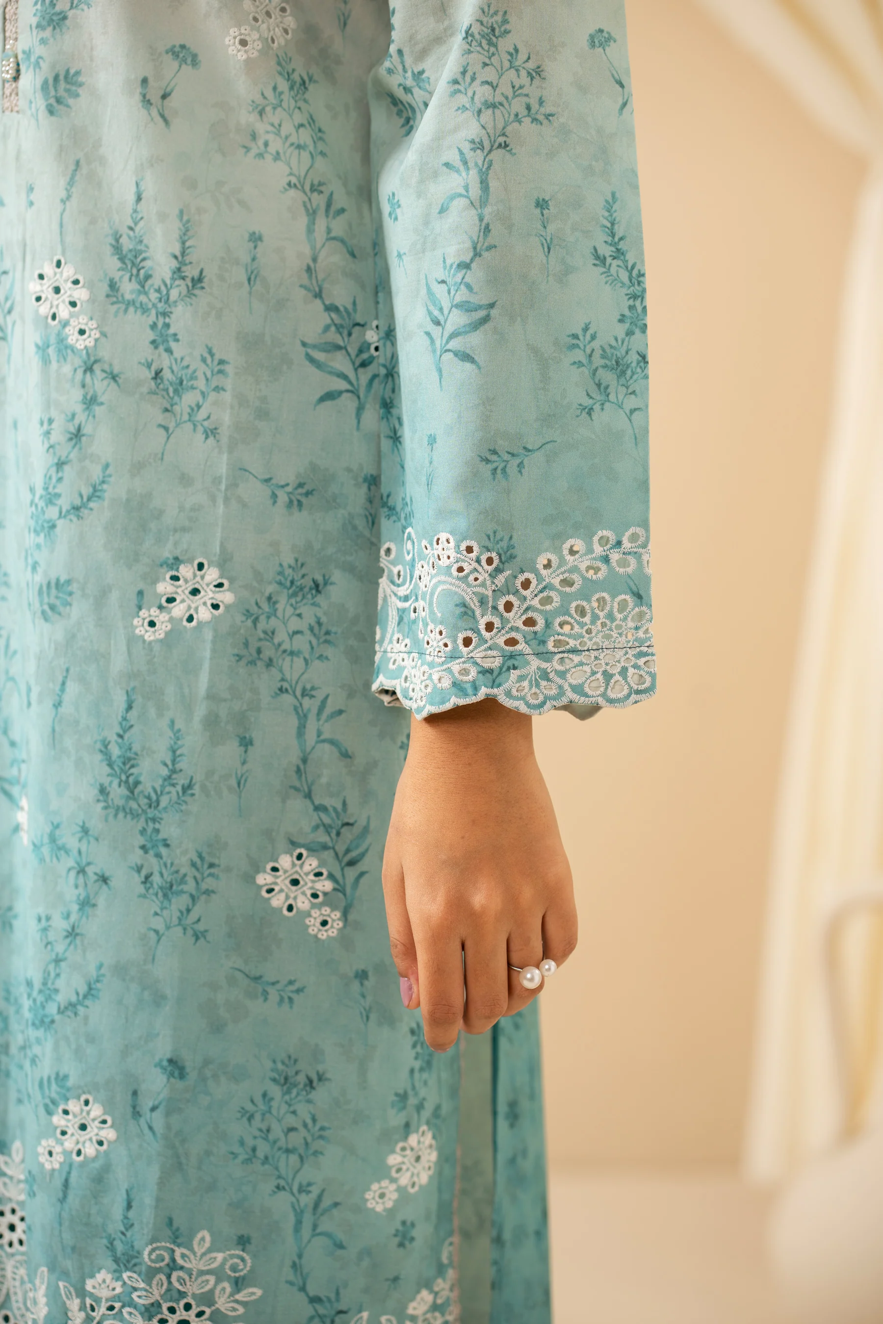 STITCHED CHIKANKARI LAWN SUIT - Image 2