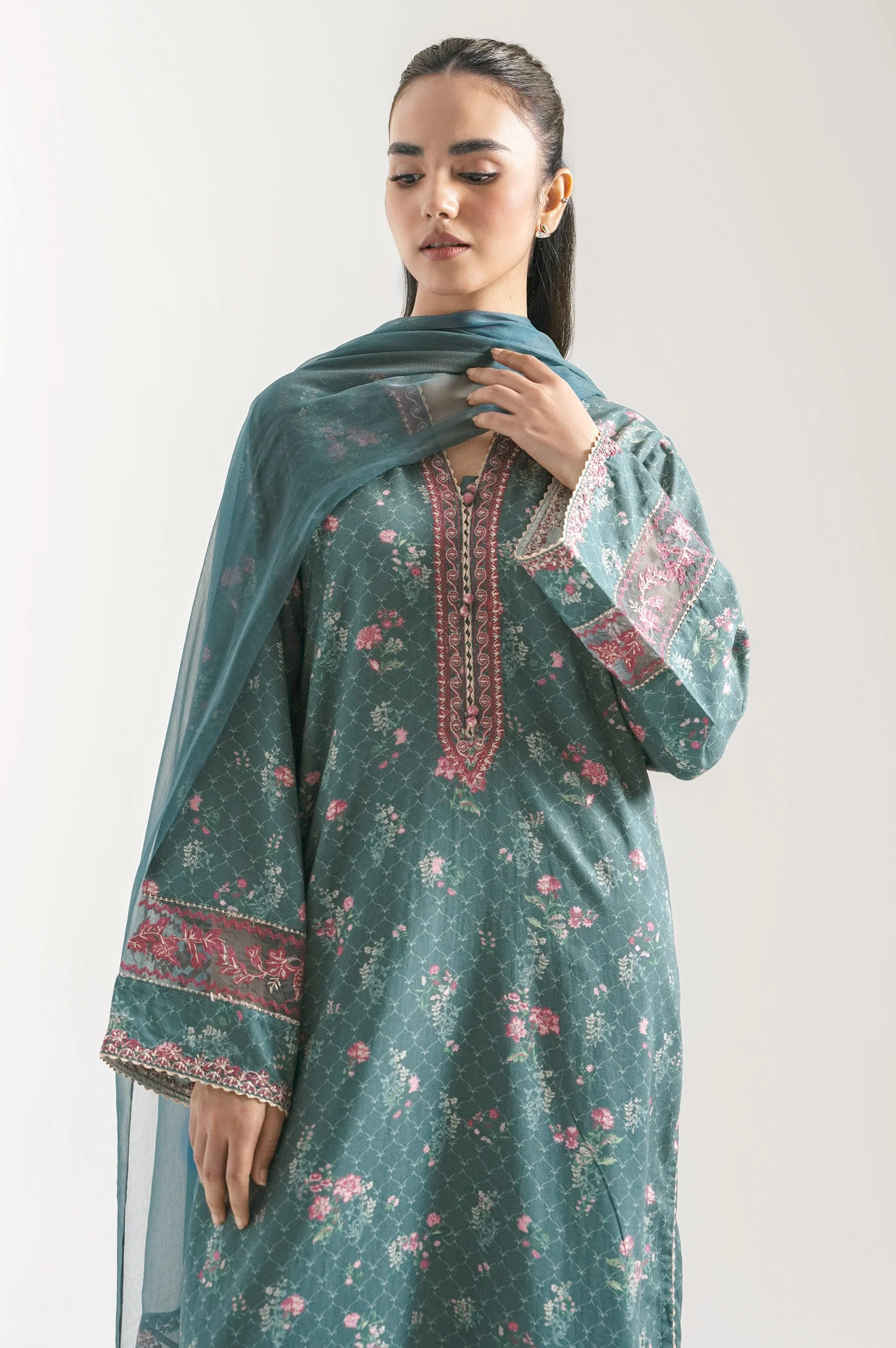 STITCHED EMBROIDERED RAW SILK SUIT (FACTORY E-OUTLET) - Image 2