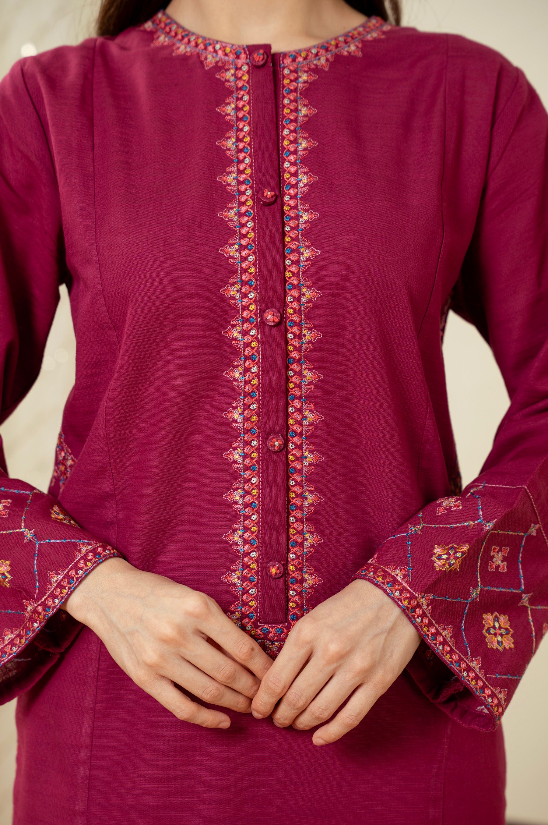 STITCHED DYED EMBROIDERED SUIT (FACTORY E-OUTLET) - Image 2