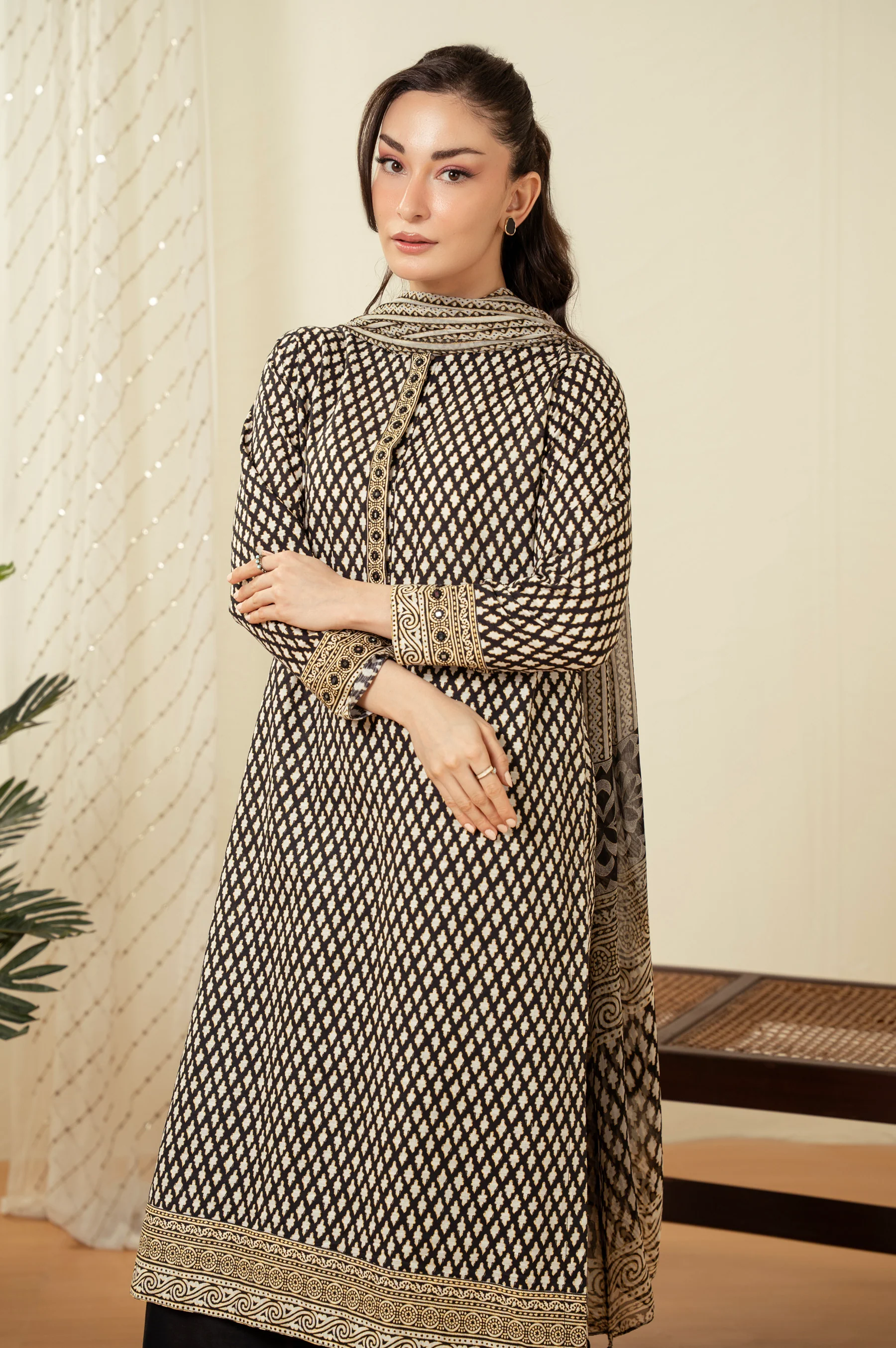STITCHED PRINTED SUIT - Image 2