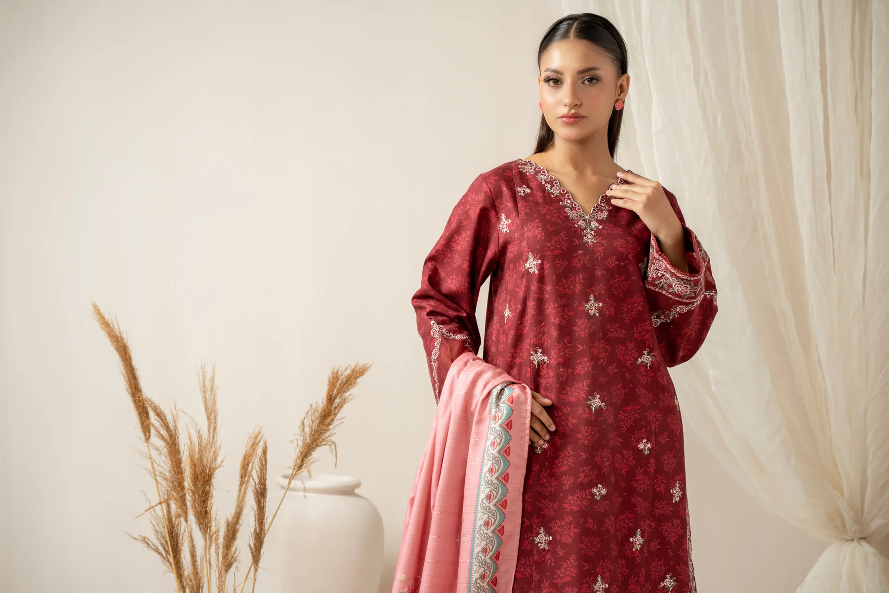 STITCHED EMBROIDERED SUIT - Image 5