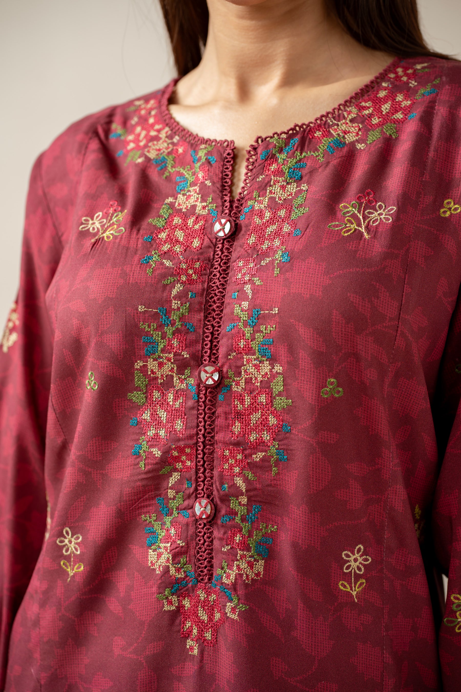 EMBROIDERED SUIT - Image 4
