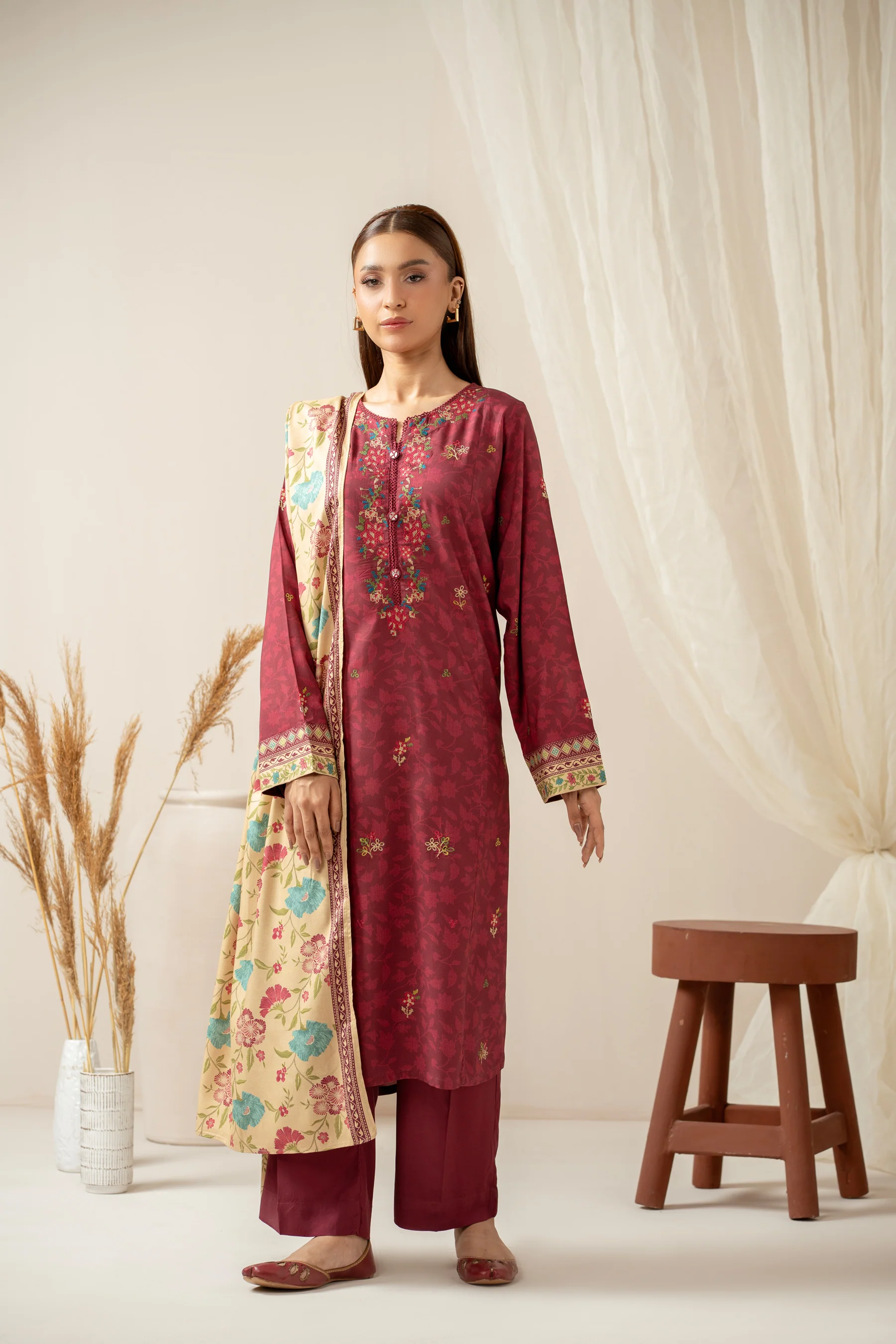 EMBROIDERED SUIT - Image 6