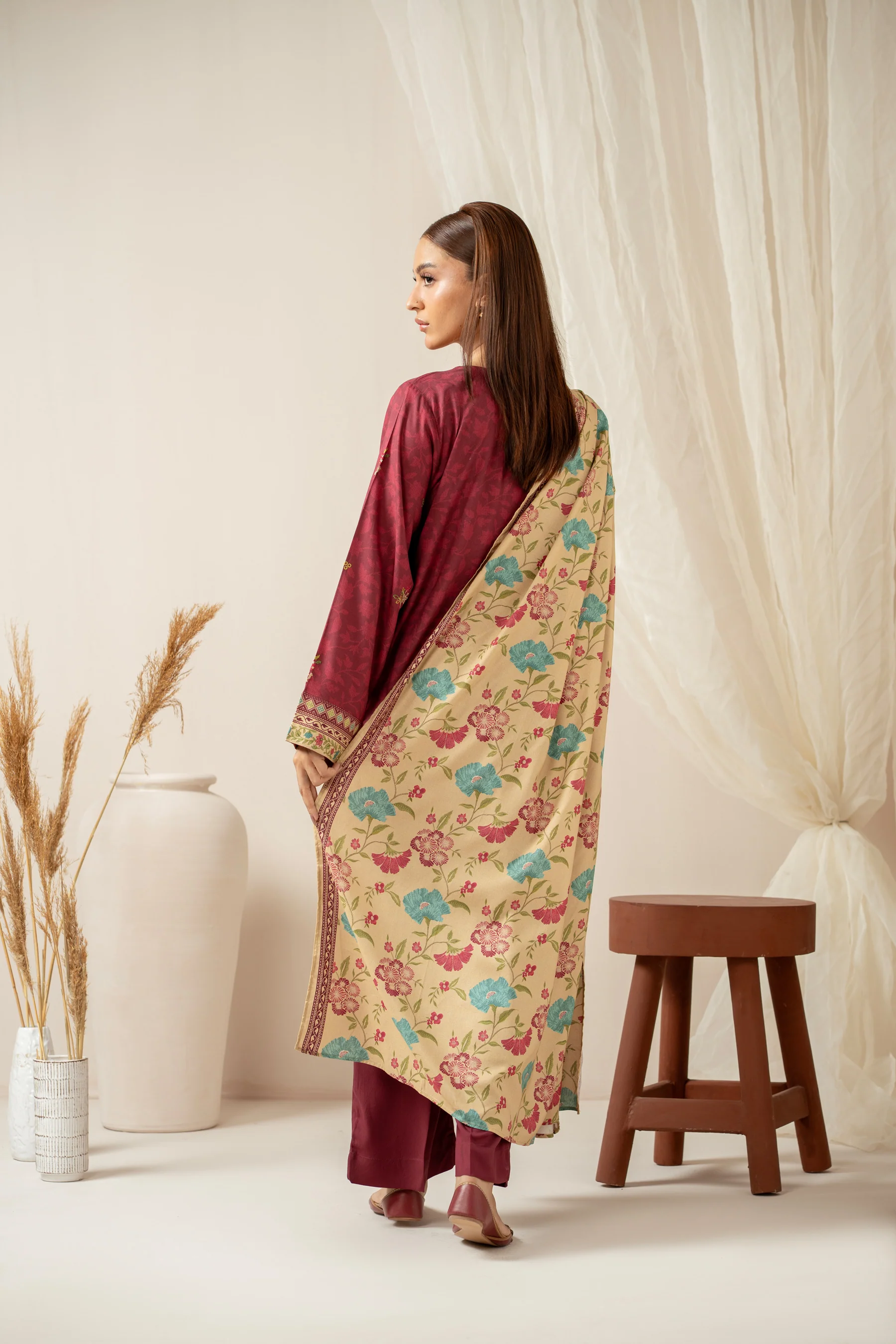 EMBROIDERED SUIT - Image 7