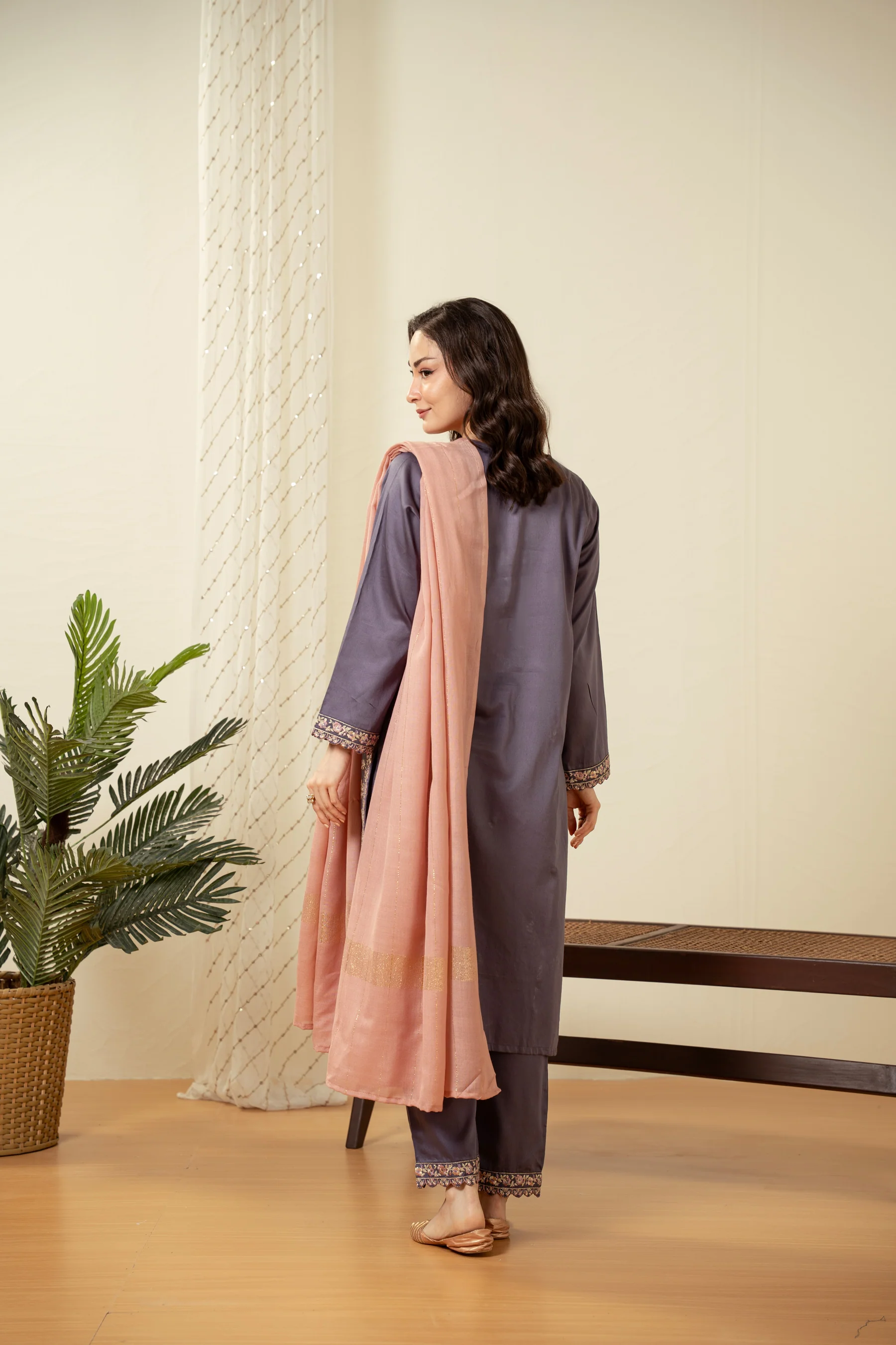 STITCHED DYED EMBROIDERED SUIT - Image 5