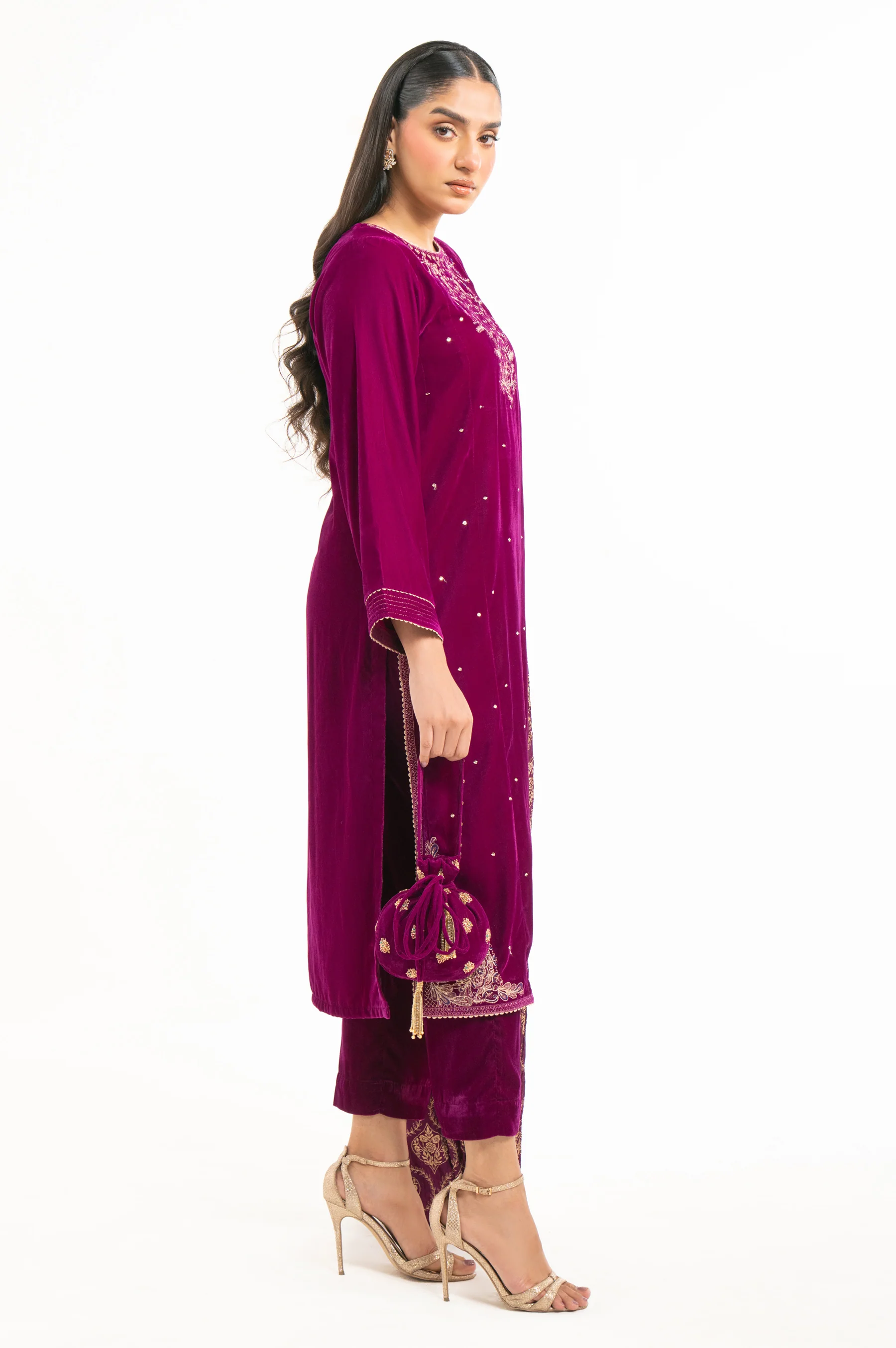 EMBROIDERED VELVET SUIT - Image 4