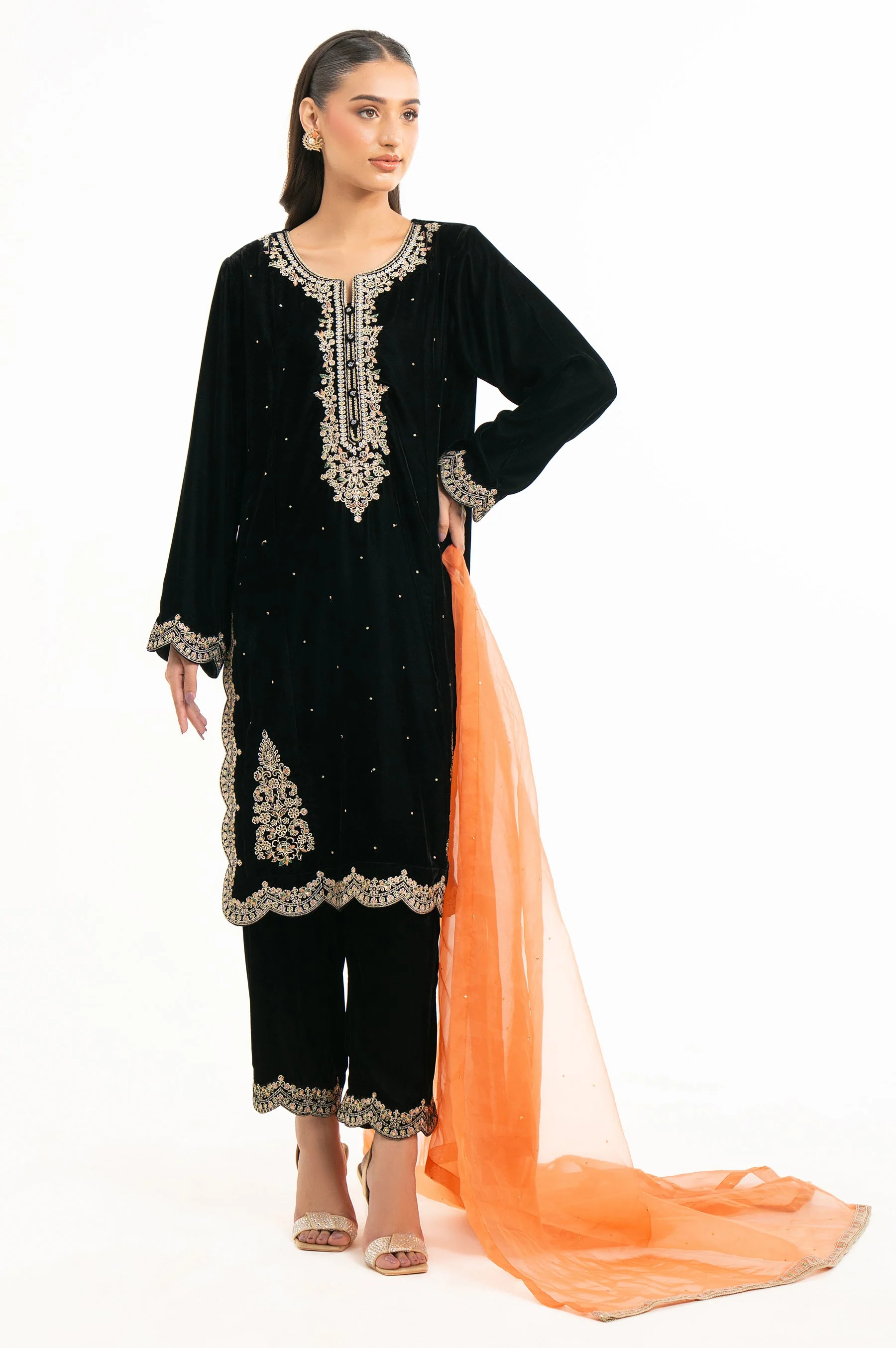 STITCHED EMBROIDERED VELVET SUIT (FACTORY E-OUTLET) - Image 6
