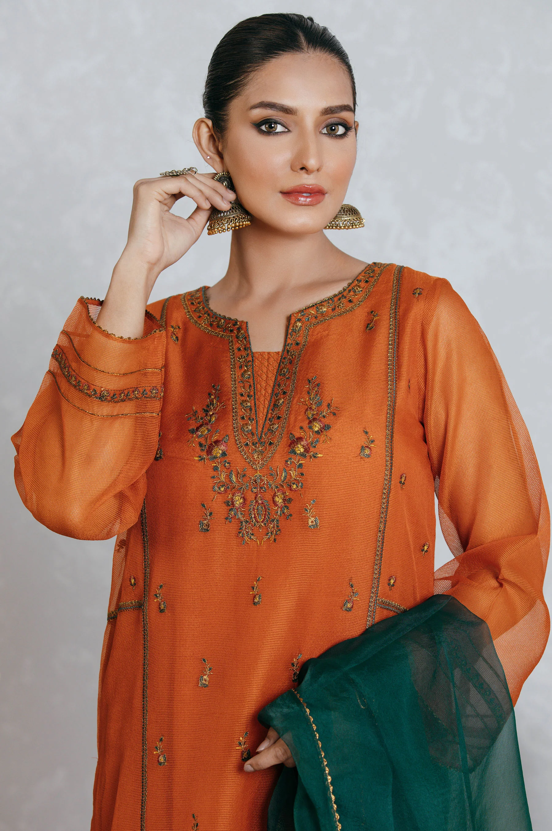 Stitched 3 Piece Organza Embroidered Suit - Image 3