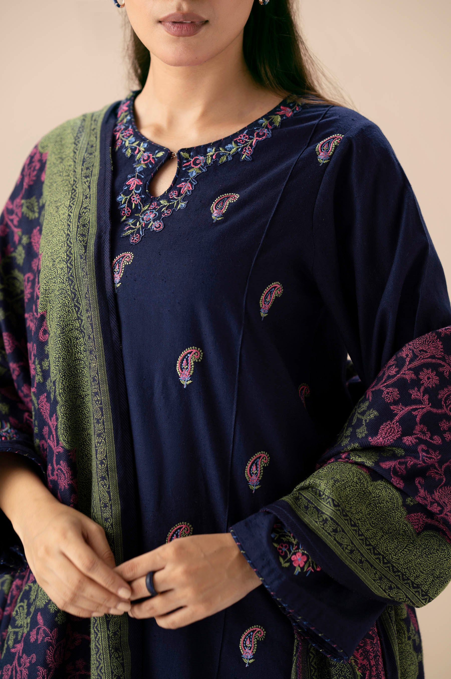 STITCHED DYED EMBROIDERED SUIT - Image 2