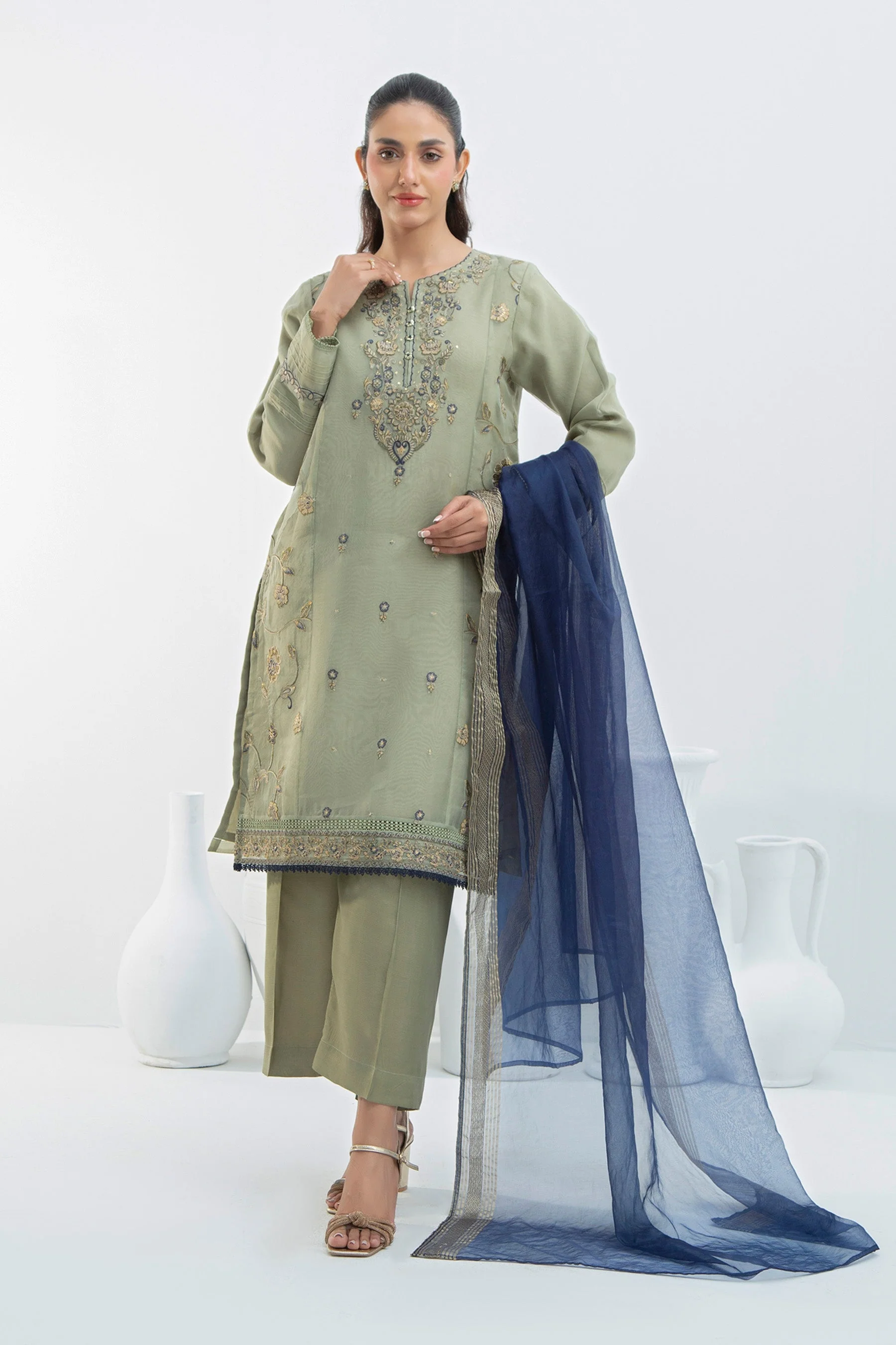 STITCHED EMBROIDERED ORGANZA SUIT (FACTORY E-OUTLET) - Image 5