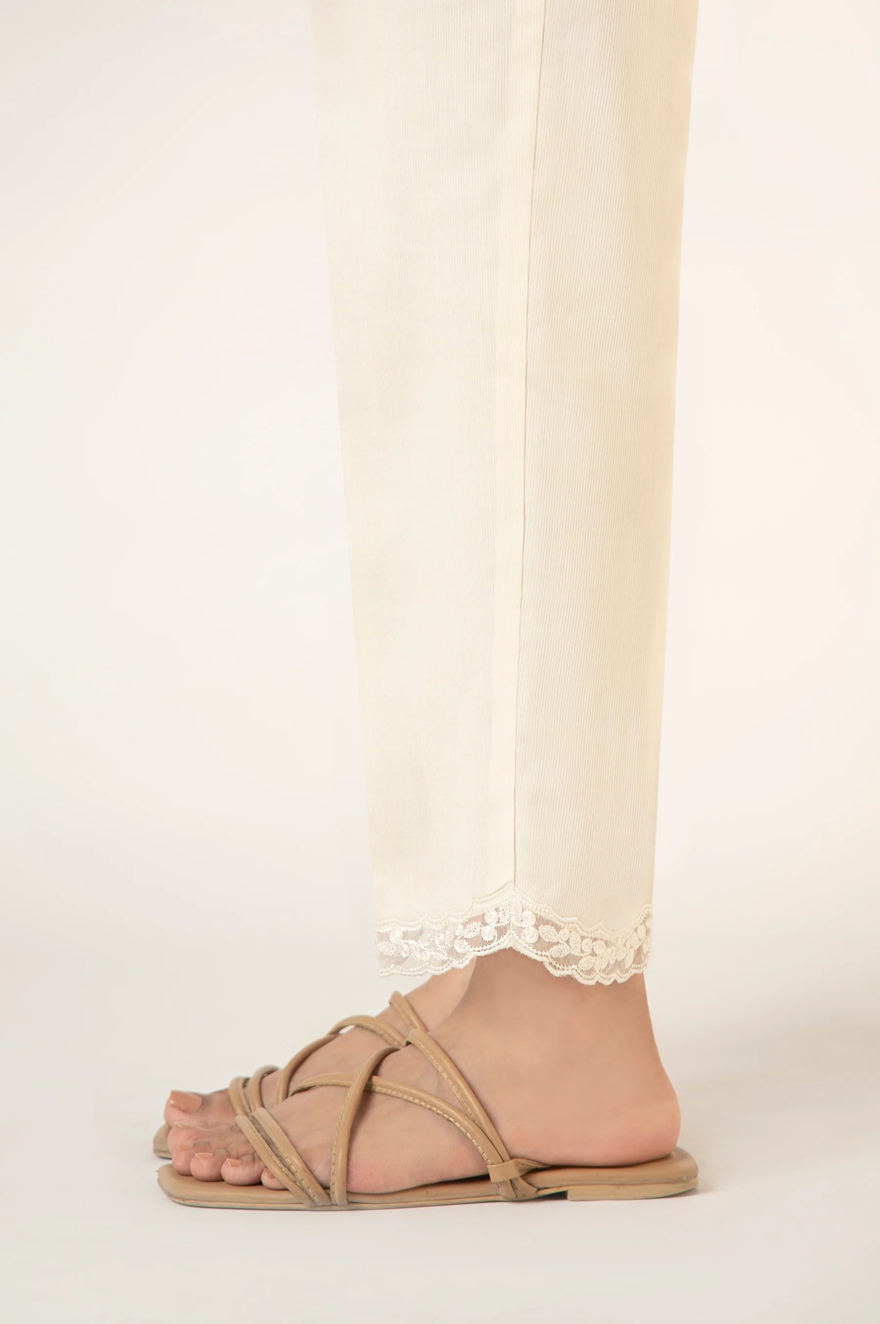 STYLIZED PANTS - Image 3