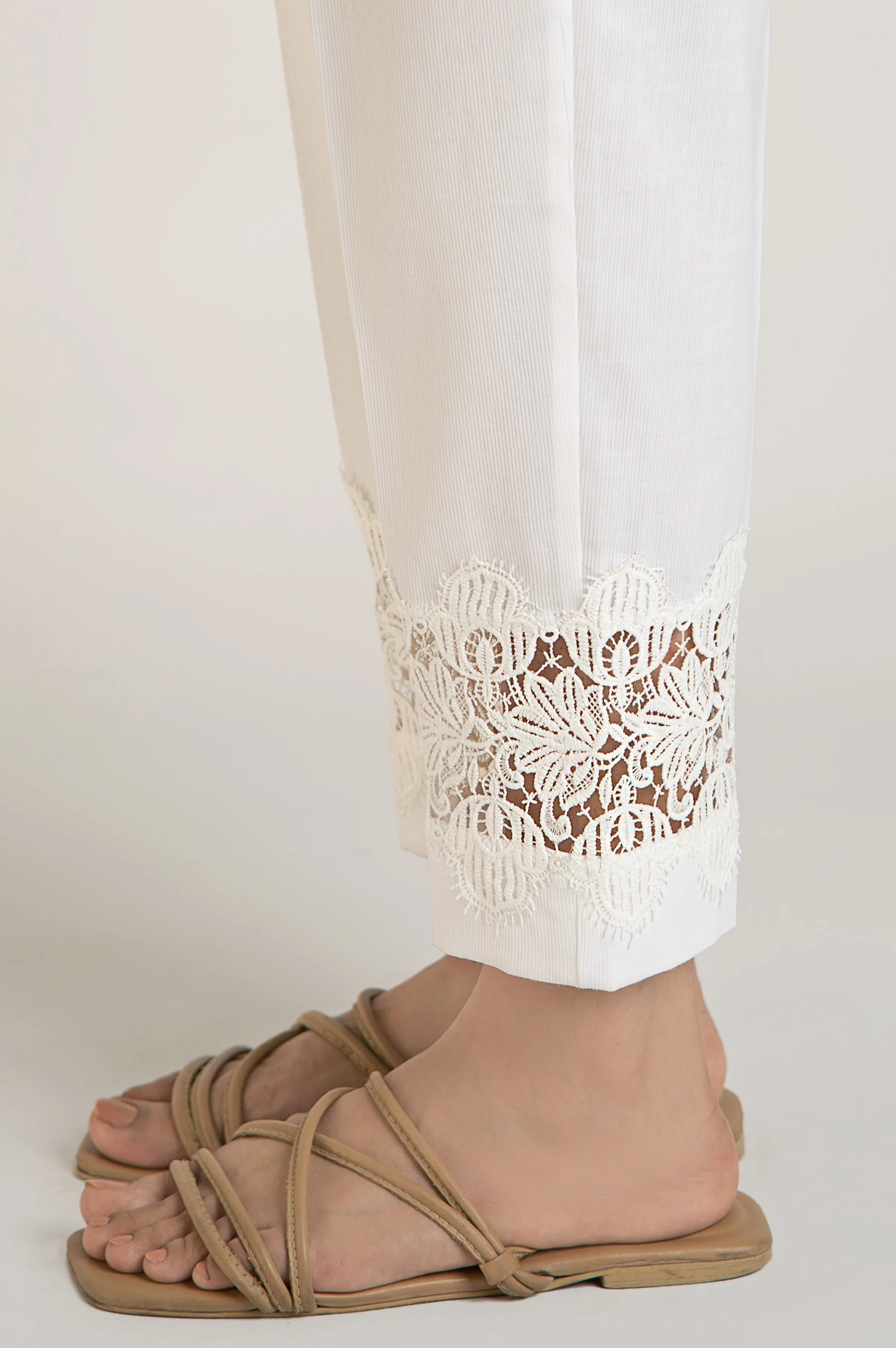 STYLIZED PANTS - Image 3