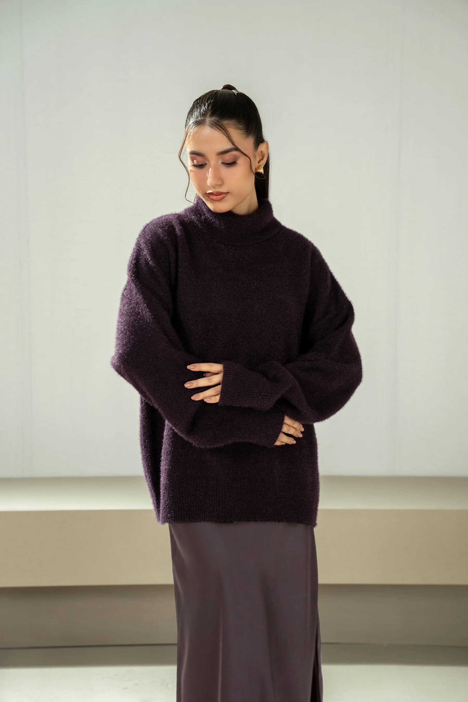 STYLIZED TURTLE NECK PULLOVER - Image 4