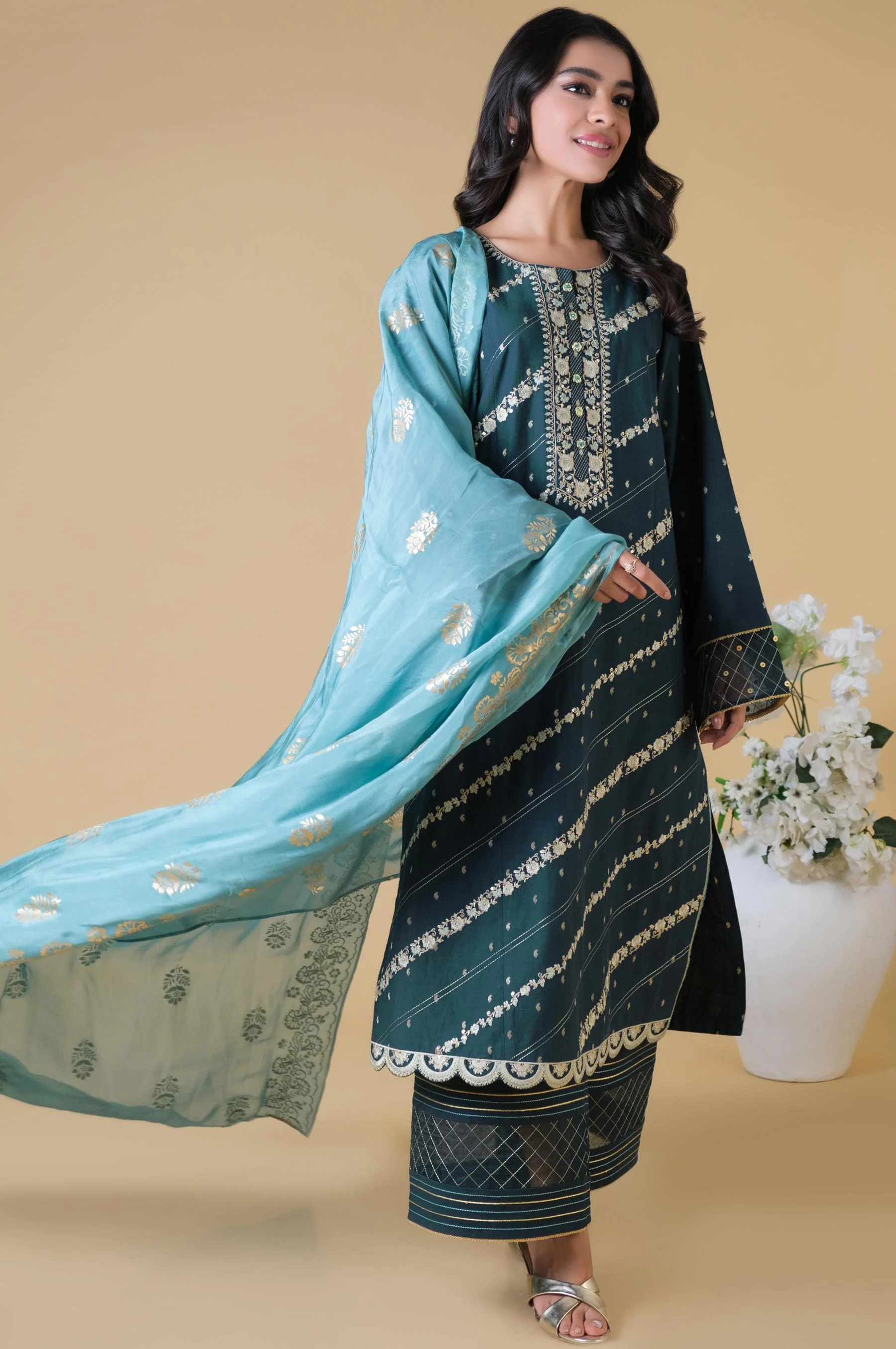 Unstitched 3 Piece Embroidered Mysuri Jacquard Suit - Image 3