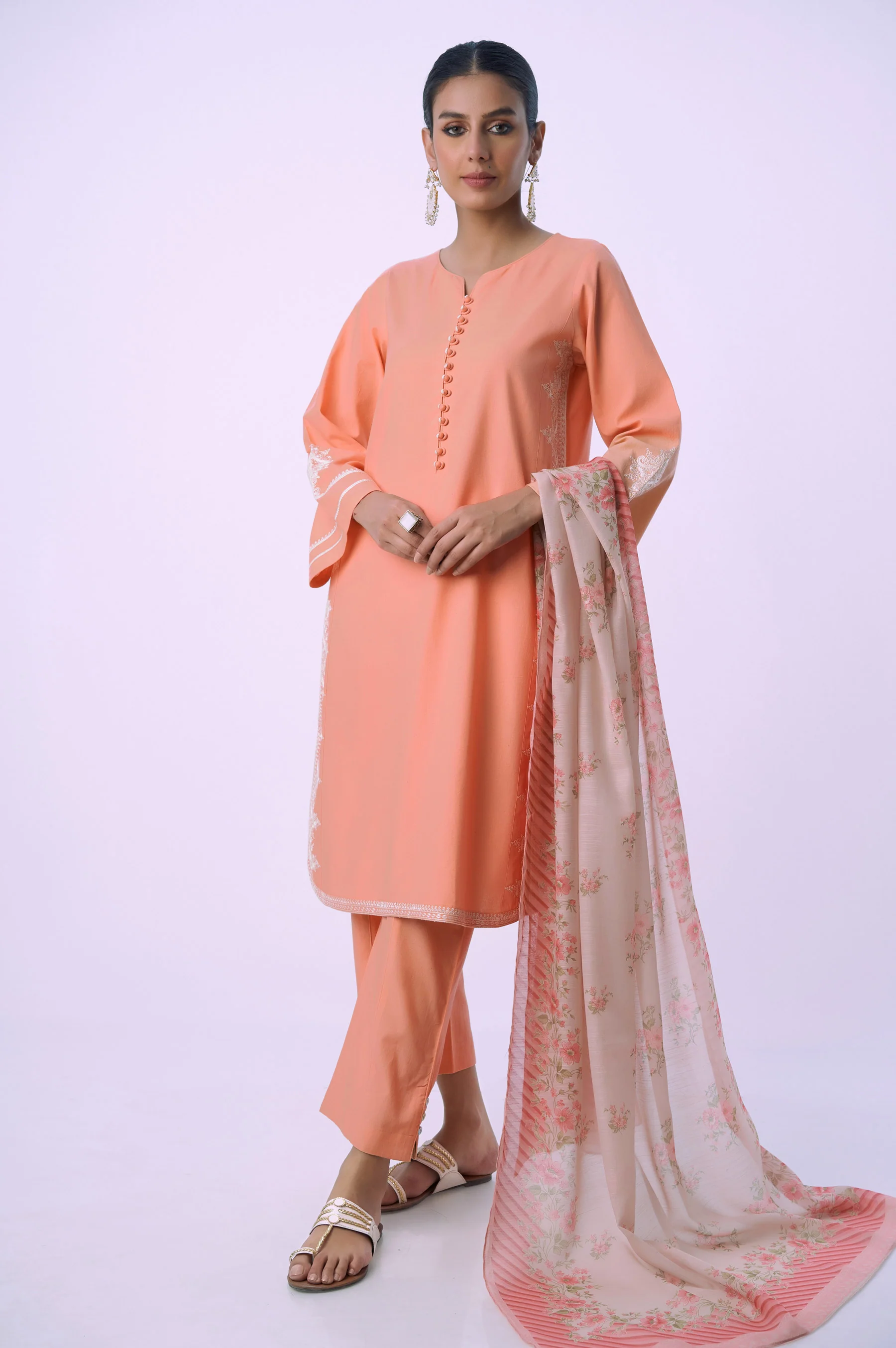 Unstitched 3 Piece Embroidered Slub Suit - Image 5