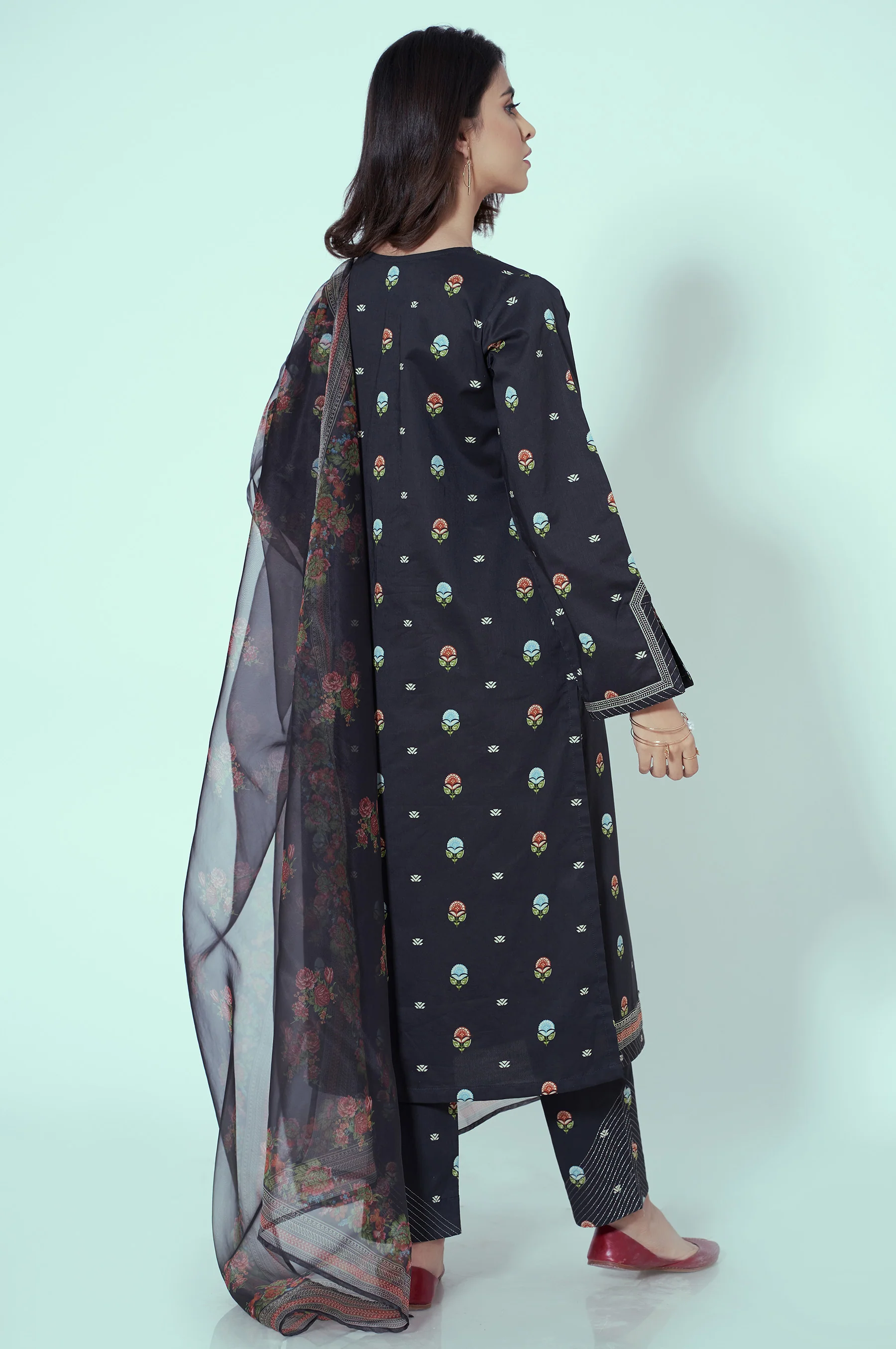 Unstitched 3 Piece Printed Lawn Suit - Image 6