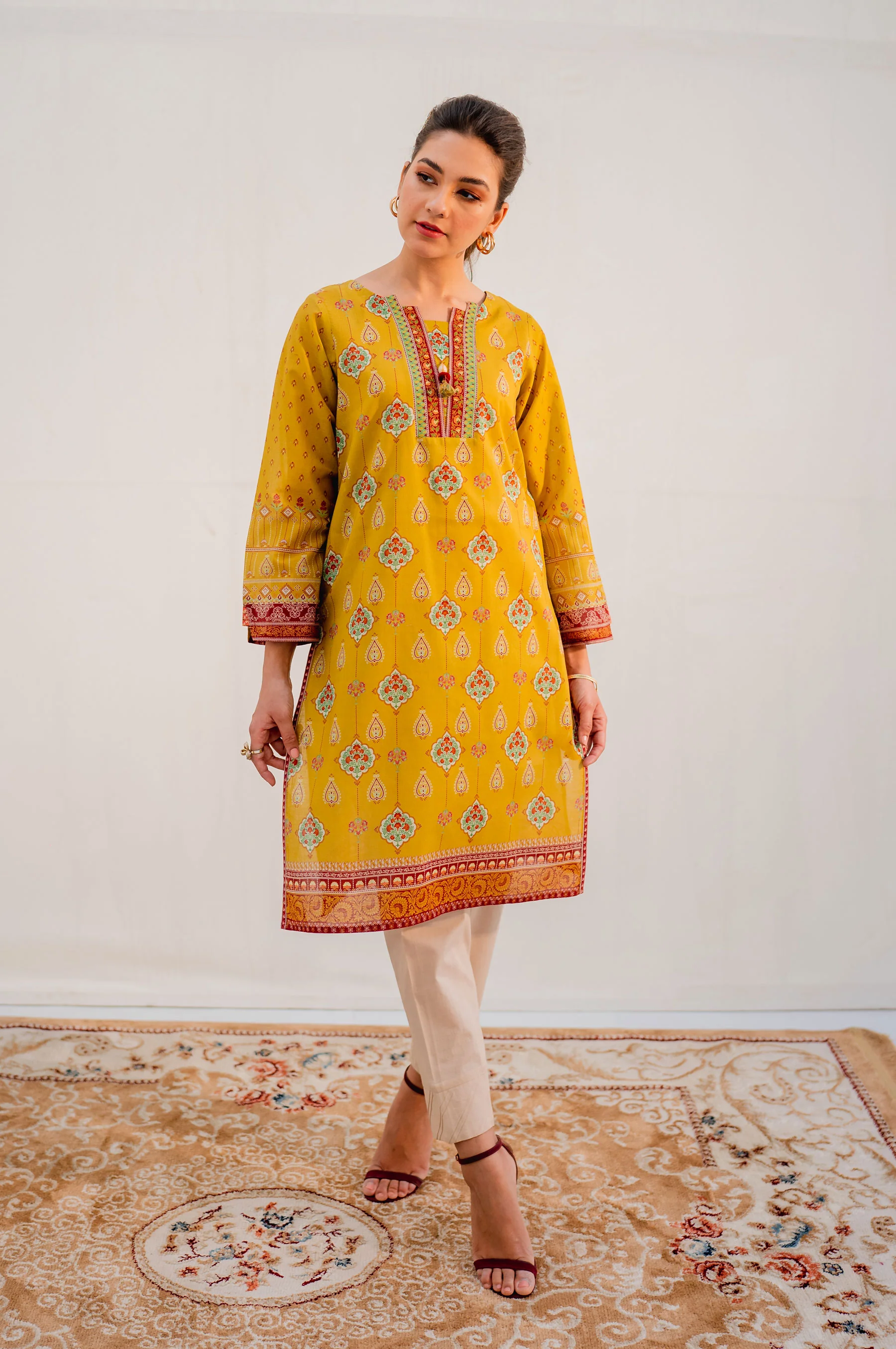 Unstitched 1 Piece Digital Printed Lawn Shirt