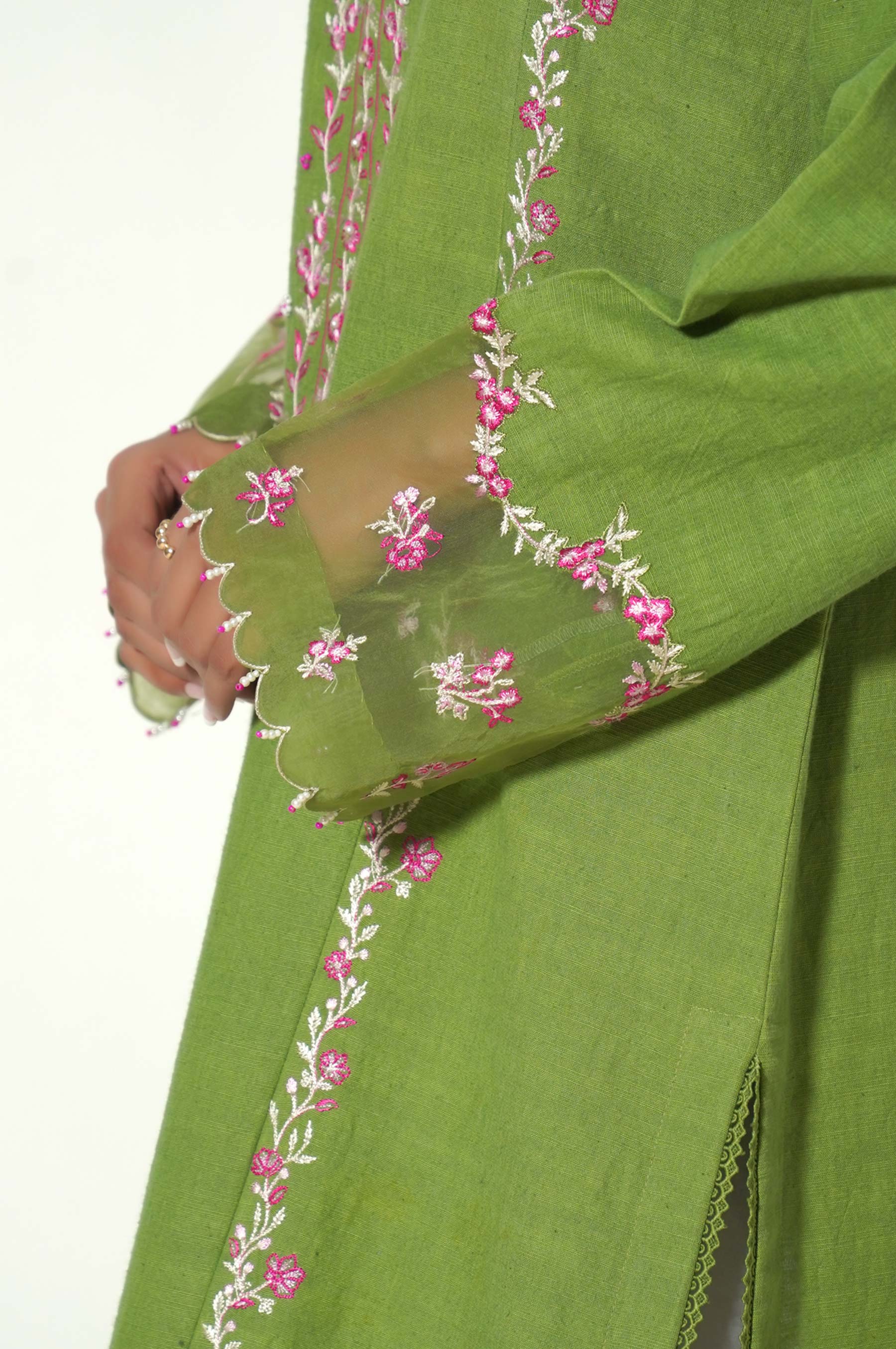 Unstitched 1 Piece Embroidered Khaddar Shirt - Image 3
